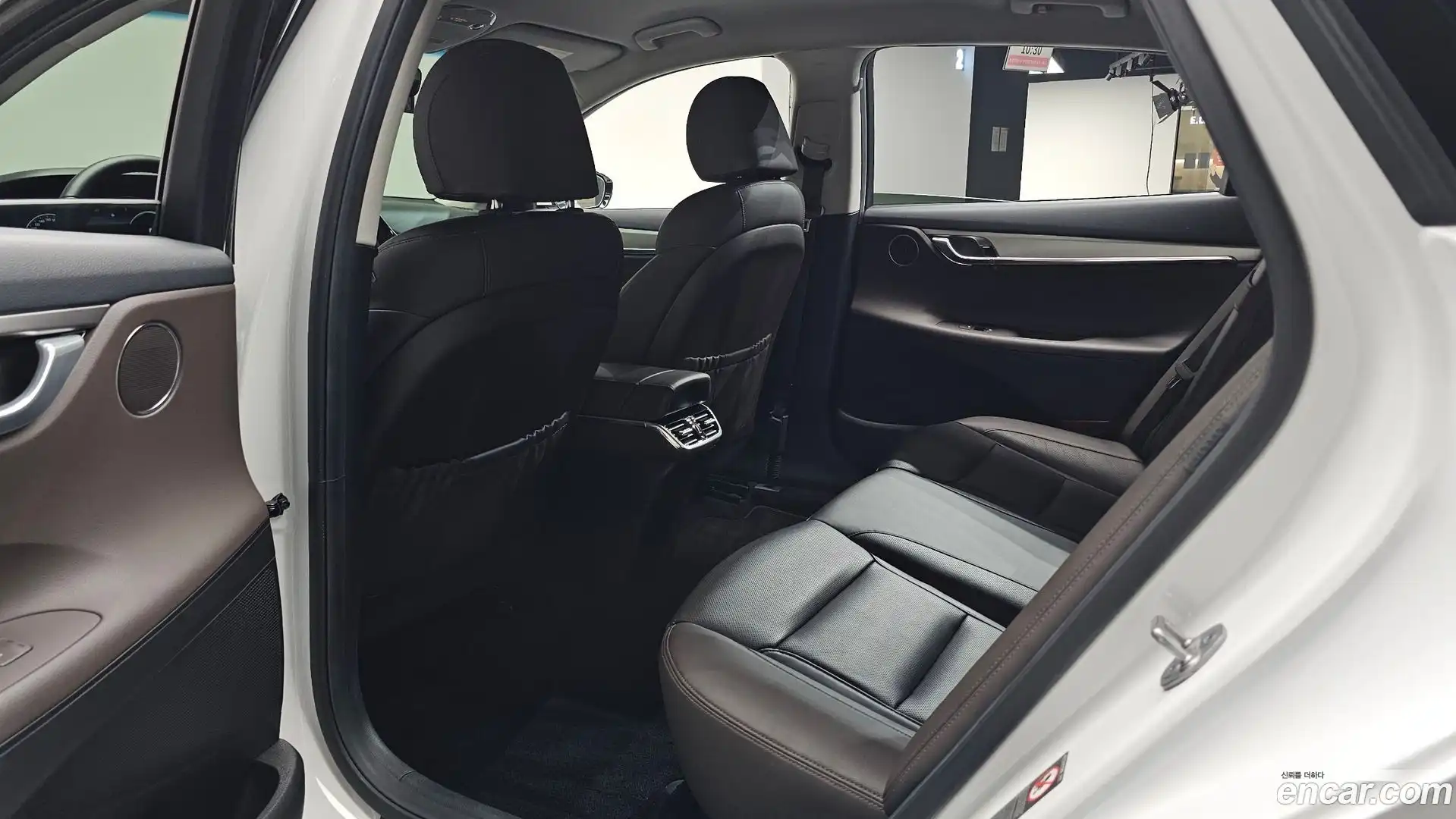 Grandeur Hyundai 2022.7-OPTION-016
