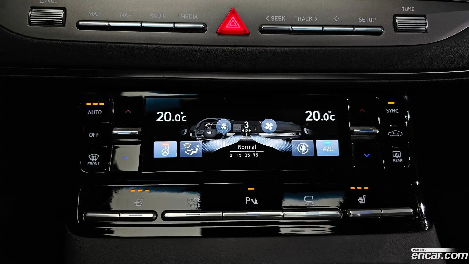 Grandeur Hyundai 2022.7-OPTION-043