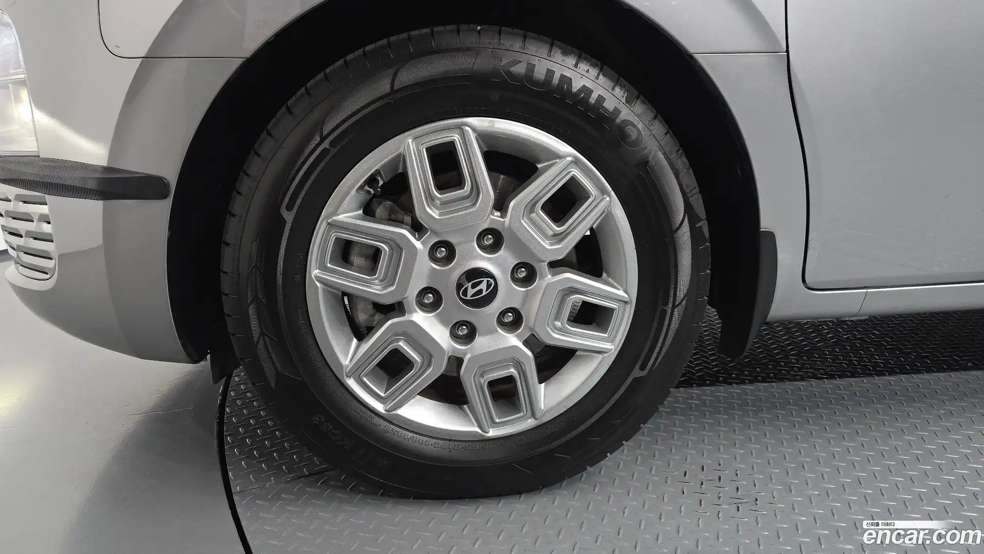 Staria Hyundai 2025.4-OUTER-005