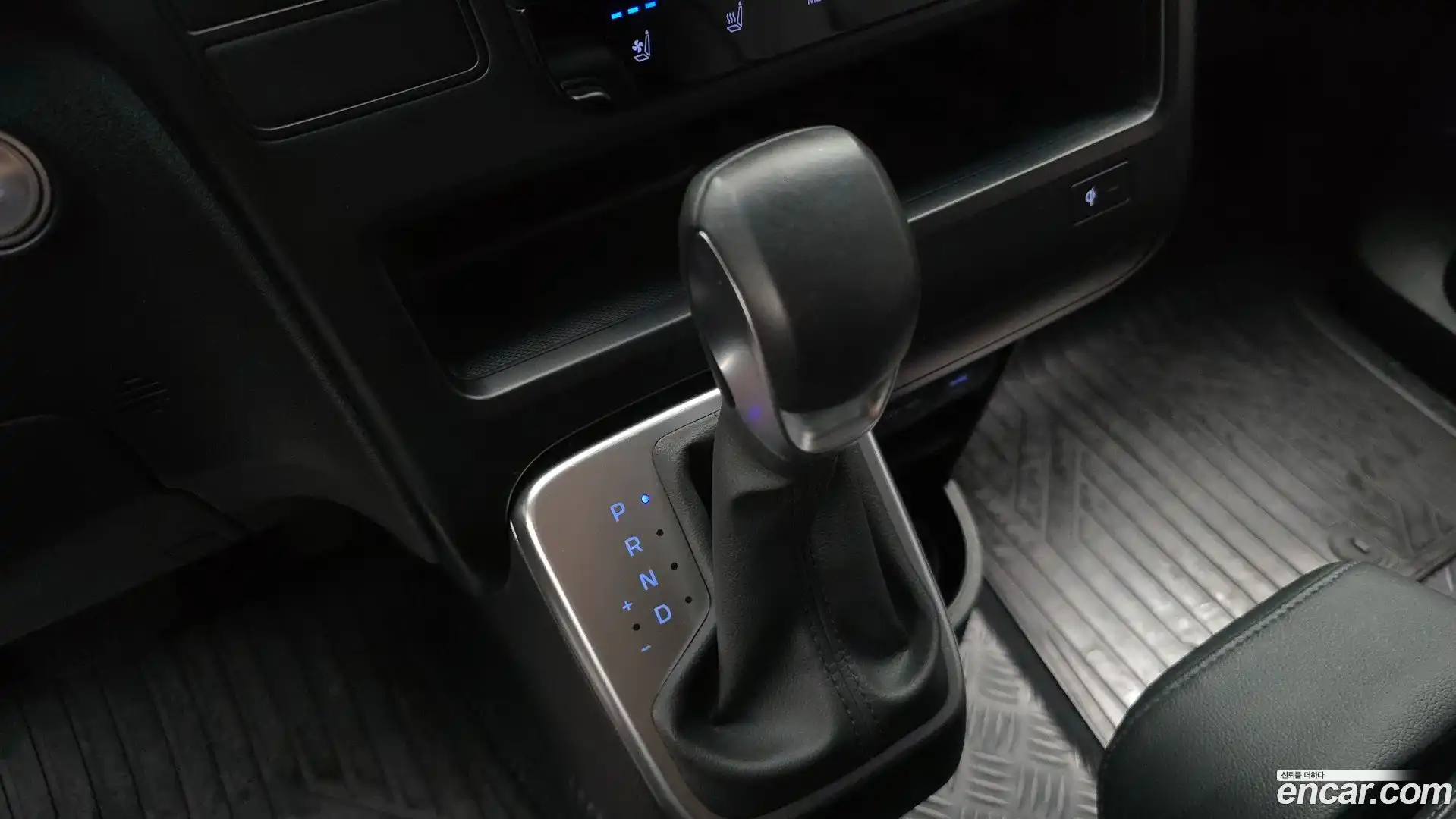 Staria Hyundai 2025.4-INNER-009