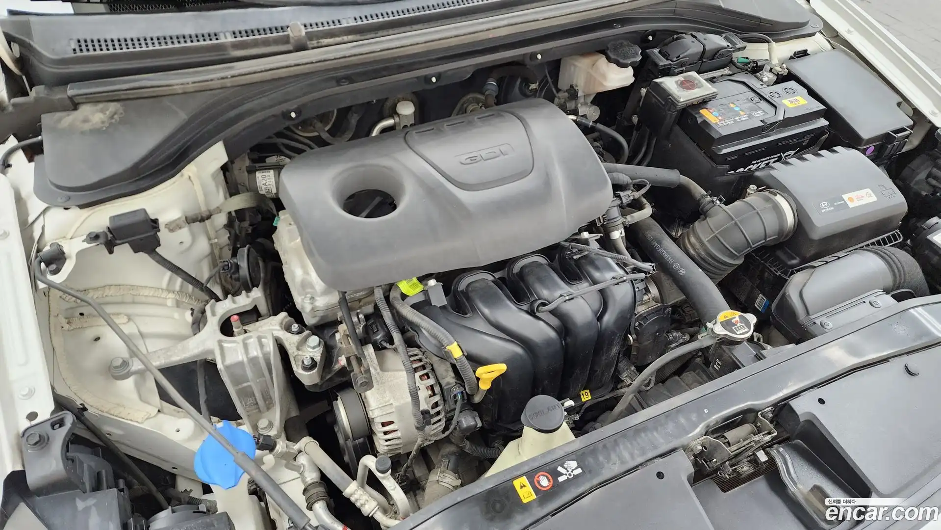 AVANTE Hyundai 2018.6-OUTER-006
