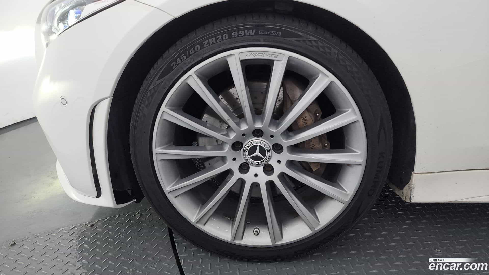 CLS-Class Mercedes-Benz 2018.10-OUTER-005