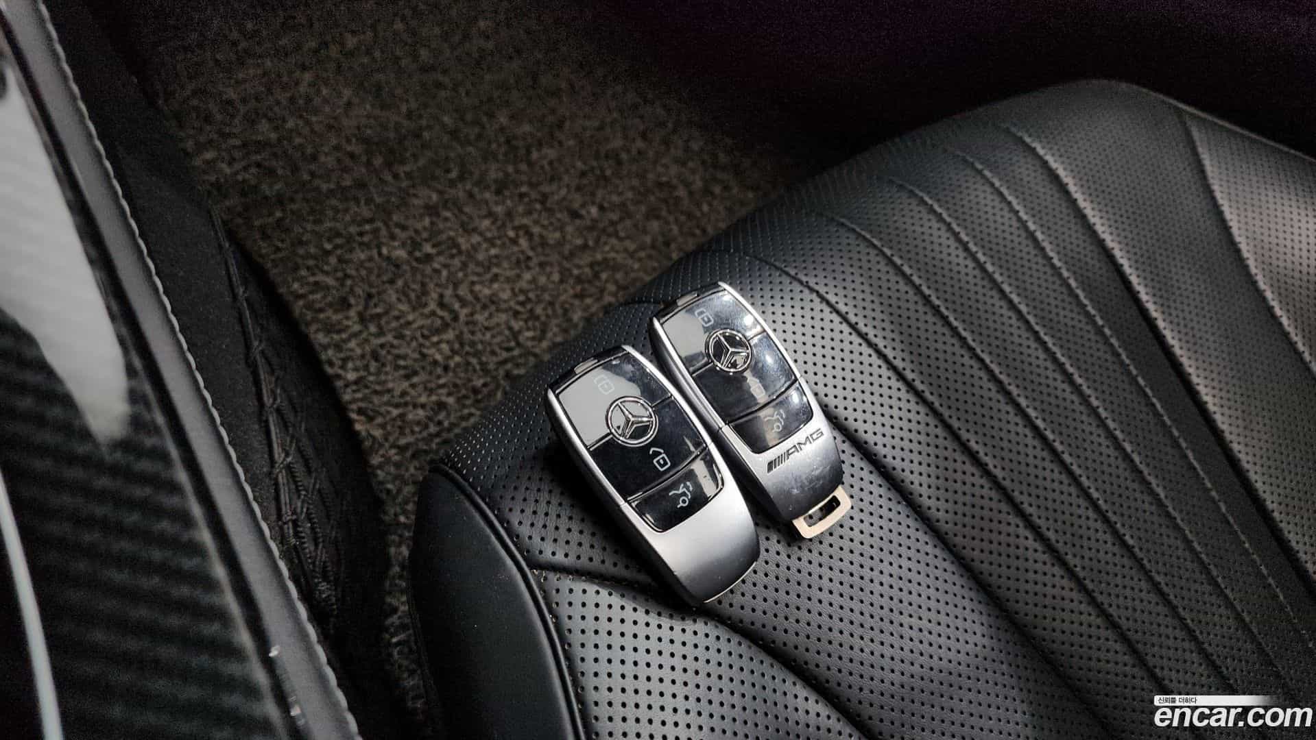 CLS-Class Mercedes-Benz 2018.10-OPTION-019