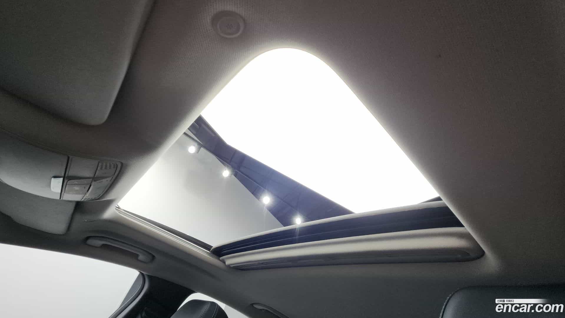 CLS-Class Mercedes-Benz 2018.10-OPTION-020