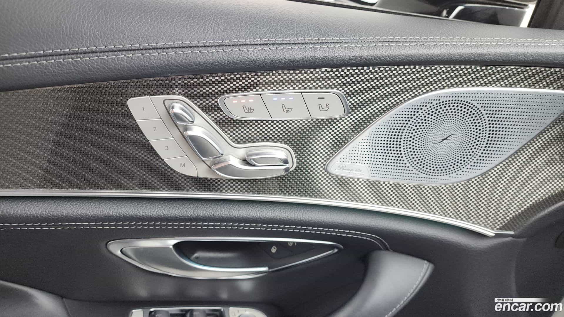 CLS-Class Mercedes-Benz 2018.10-OPTION-043