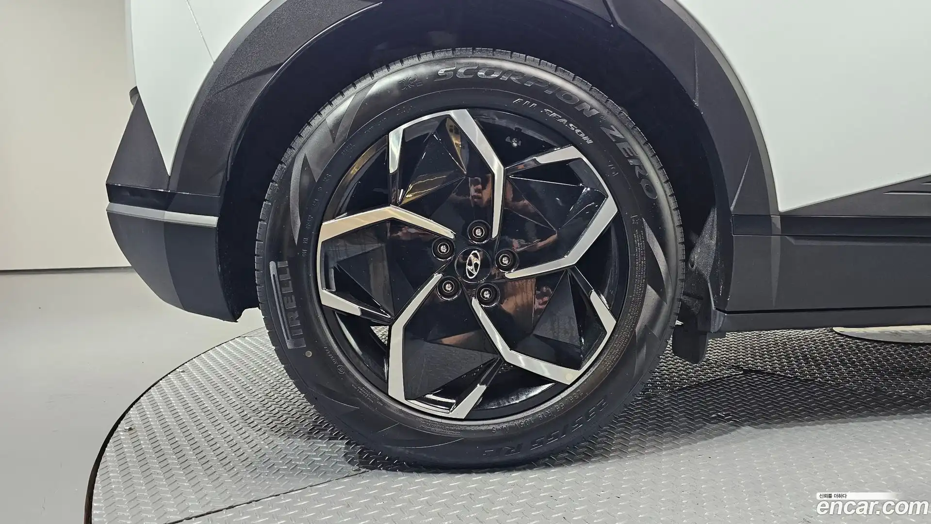 Ioniq5 Hyundai 2023.10-OUTER-005