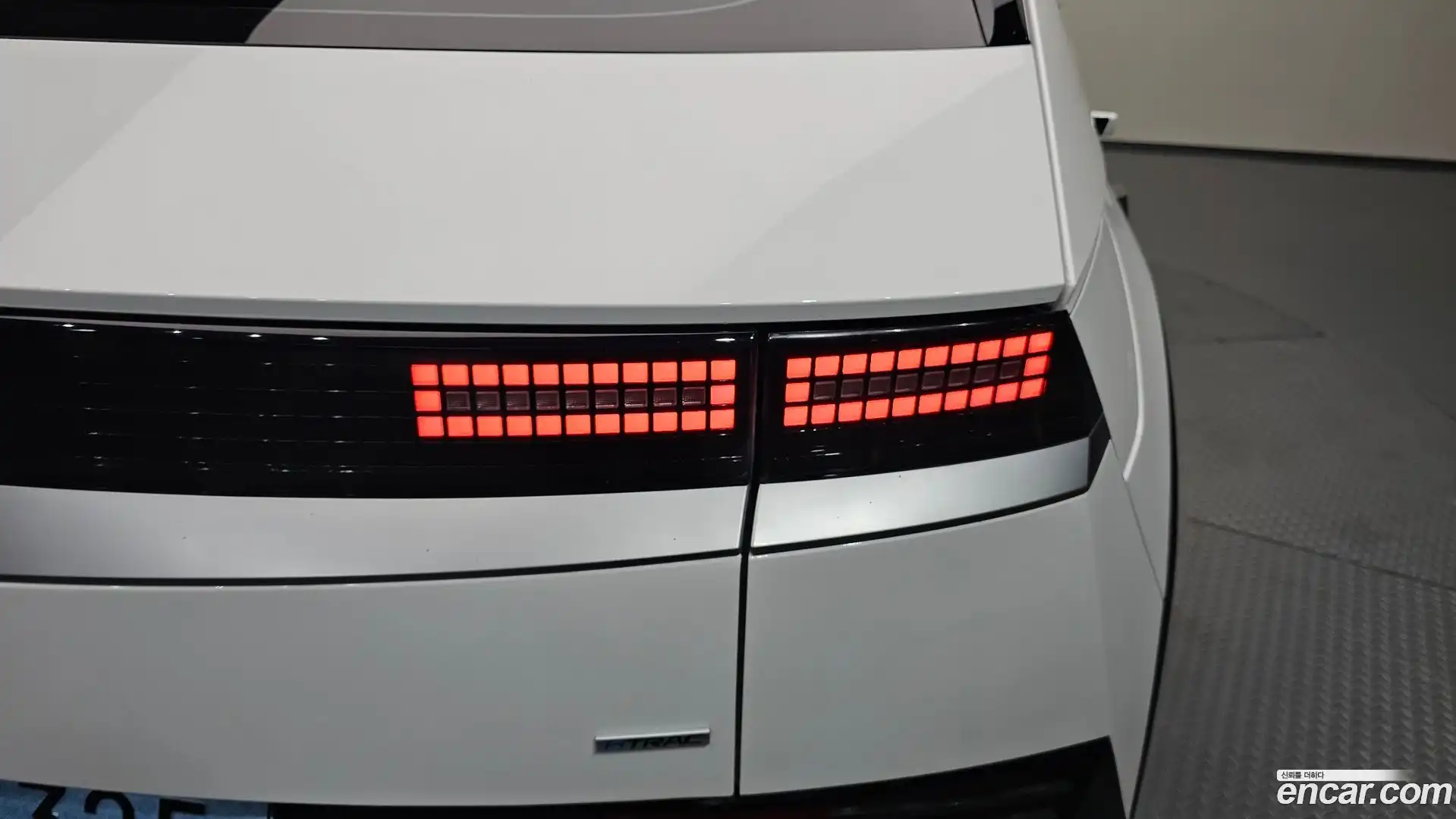 Ioniq5 Hyundai 2023.10-OUTER-033