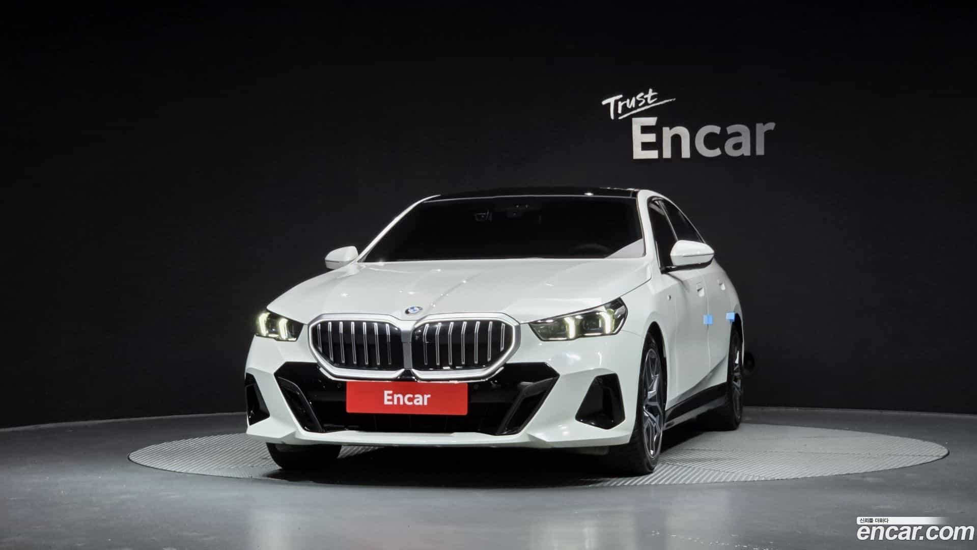 5-Series BMW 2023.10-OUTER-003