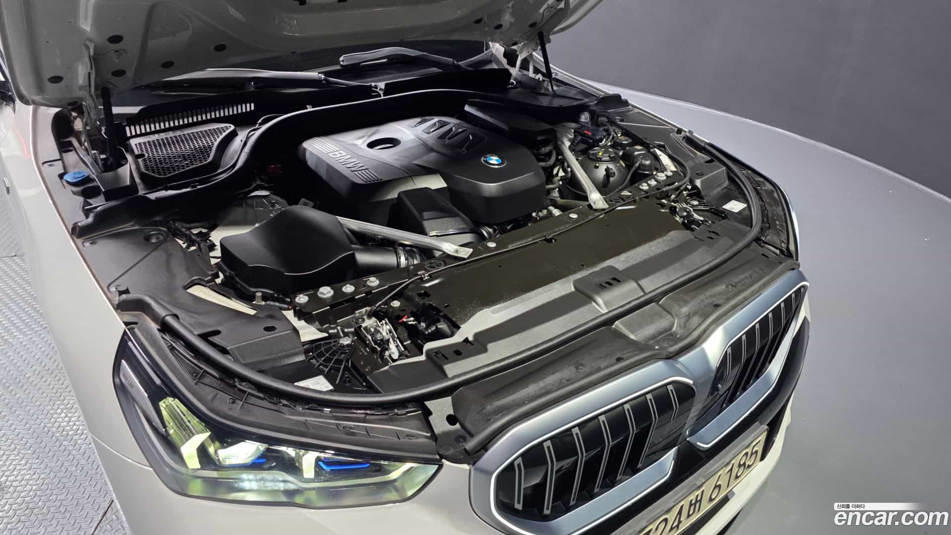 5-Series BMW 2023.10-OUTER-006