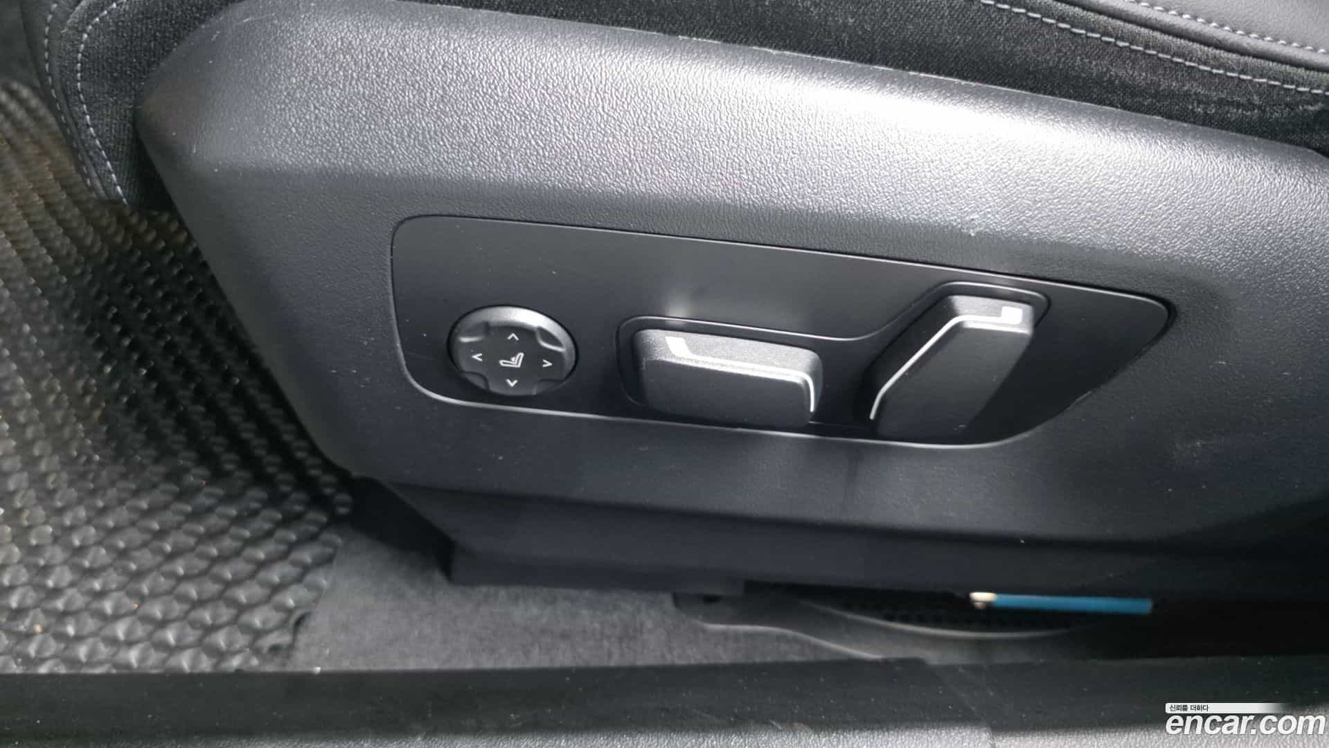 5-Series BMW 2023.10-OPTION-044