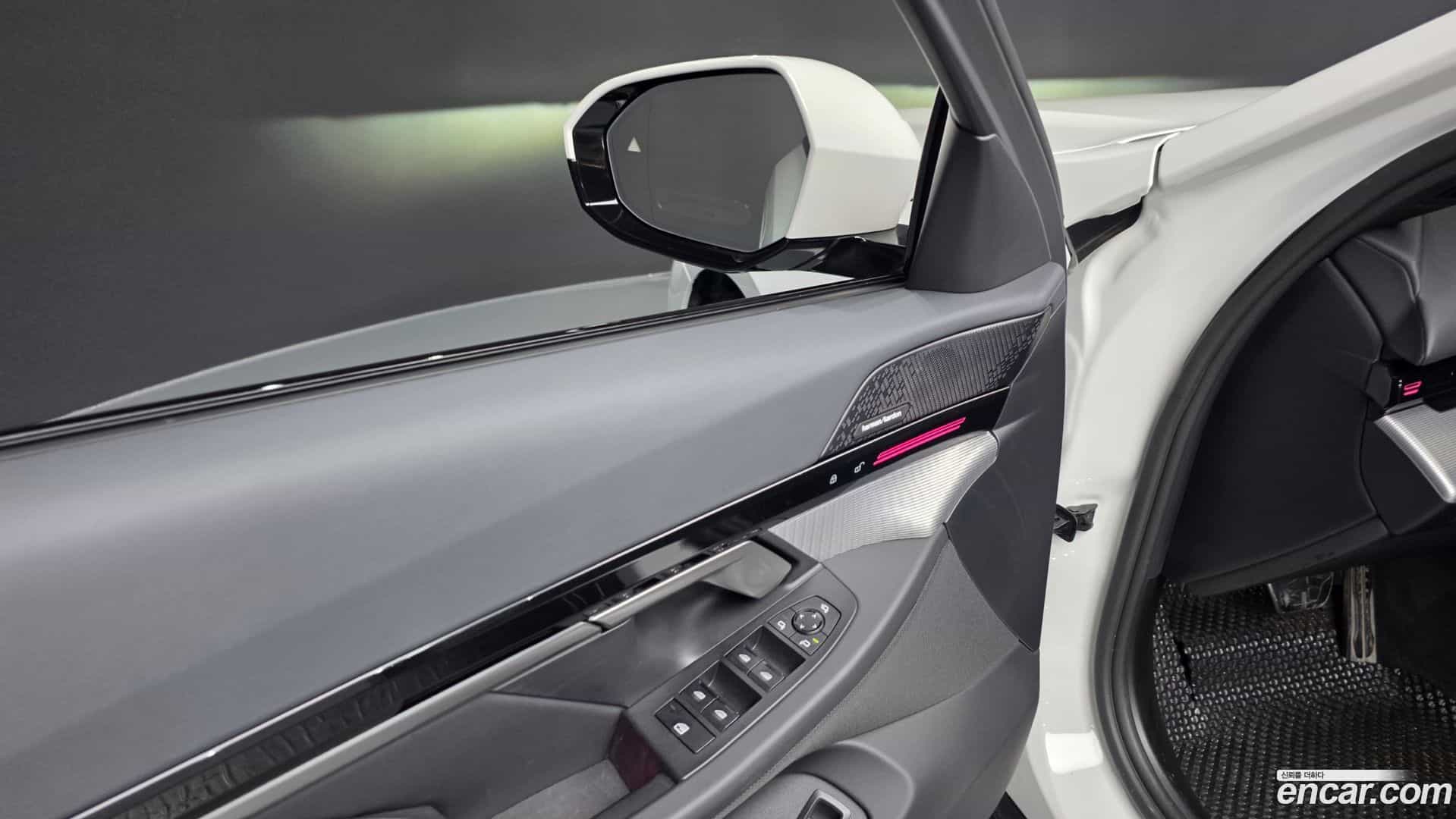5-Series BMW 2023.10-OPTION-051