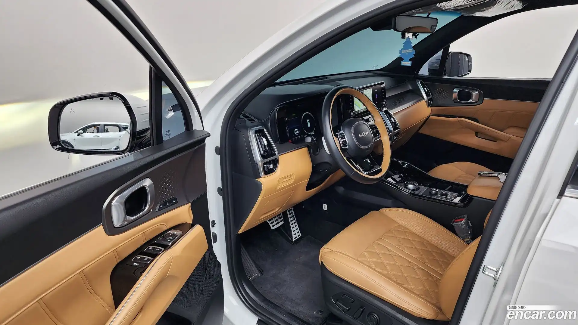 Sorento Kia 2023.4-INNER-010