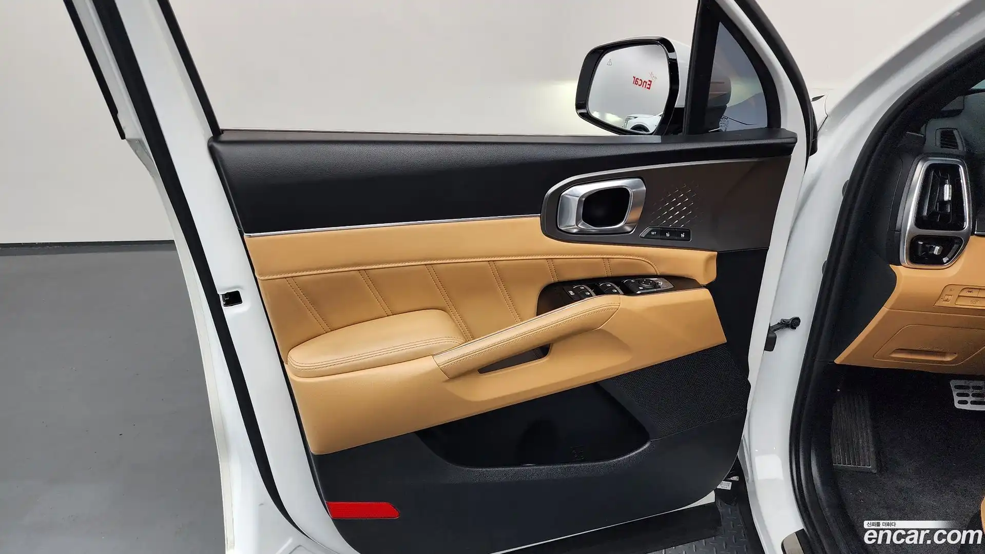 Sorento Kia 2023.4-INNER-034