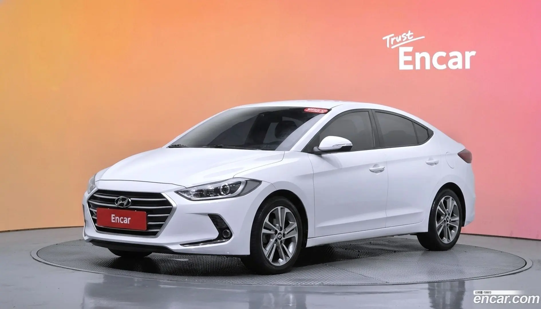 Main__Slider__Photo:AVANTE Hyundai 2018.7-0