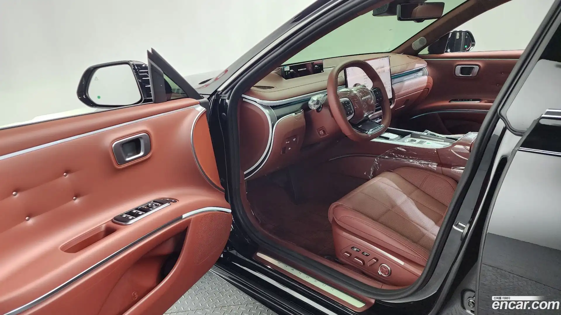 Grandeur Hyundai 2026.5-INNER-010