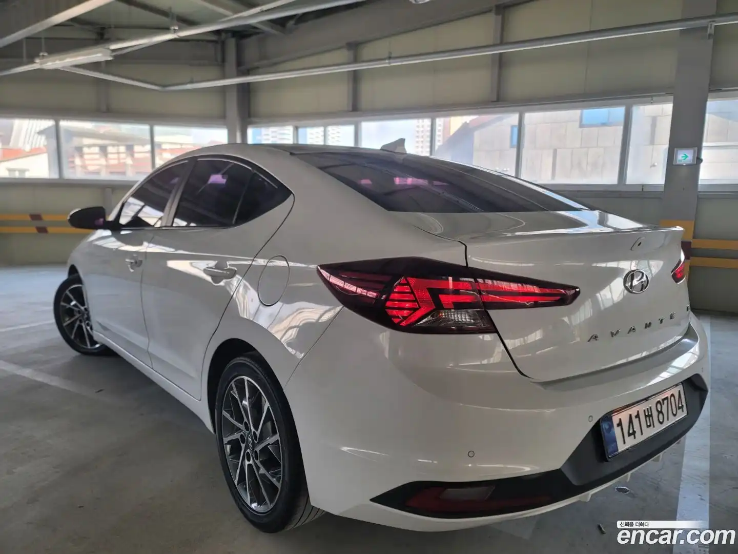AVANTE Hyundai 2019.2-OUTER-004