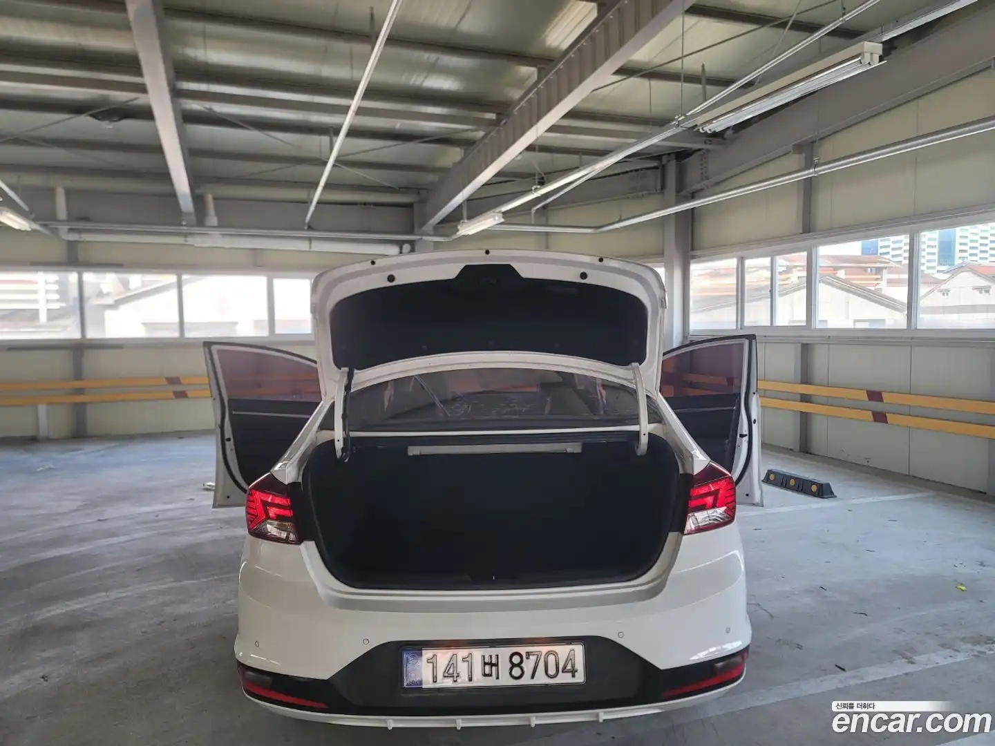 AVANTE Hyundai 2019.2-OUTER-006