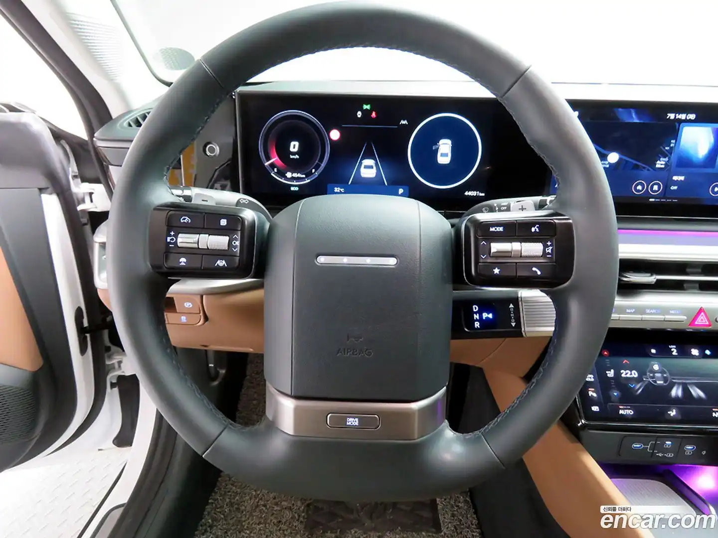 Grandeur Hyundai 2023.3-INNER-008