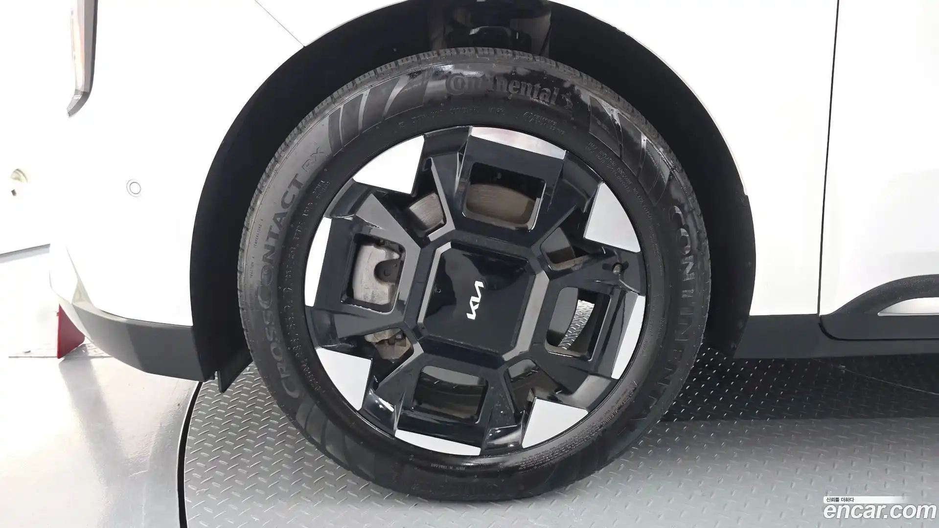 Canival Kia 2023.11-OUTER-005