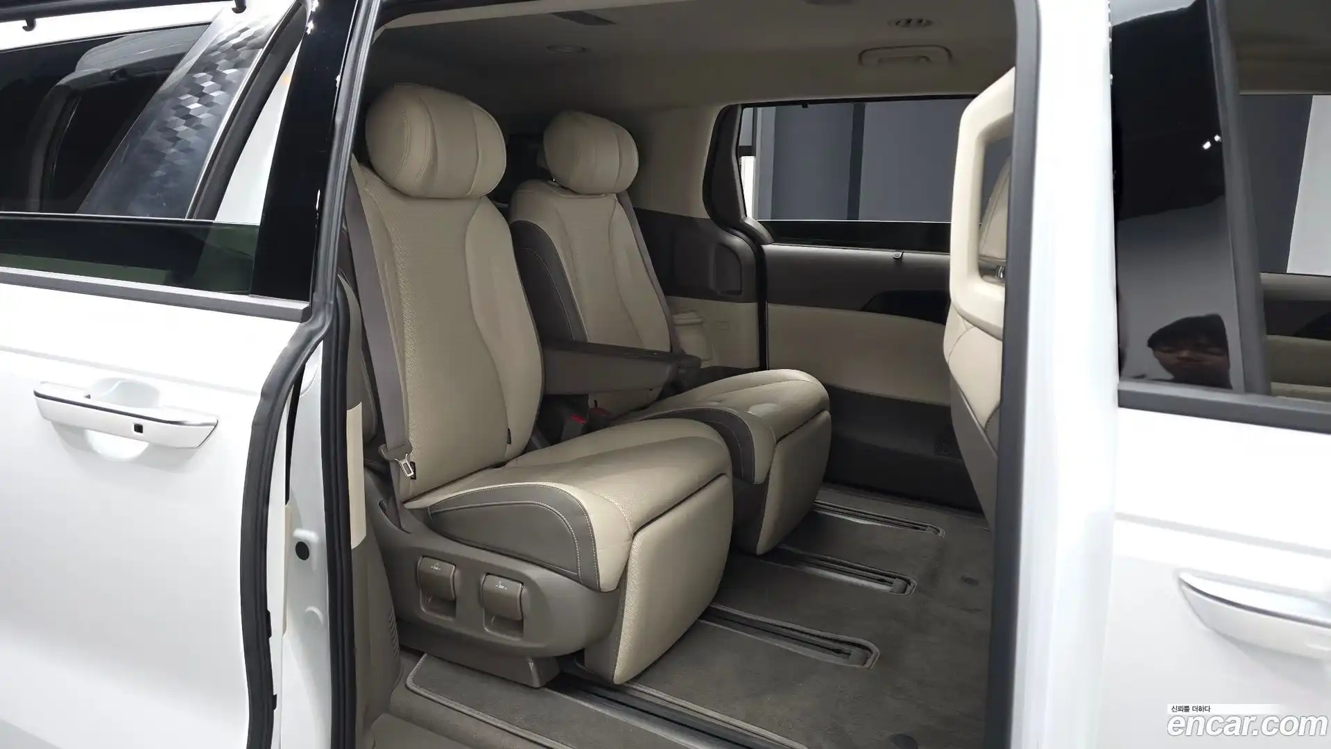 Canival Kia 2023.11-OPTION-016