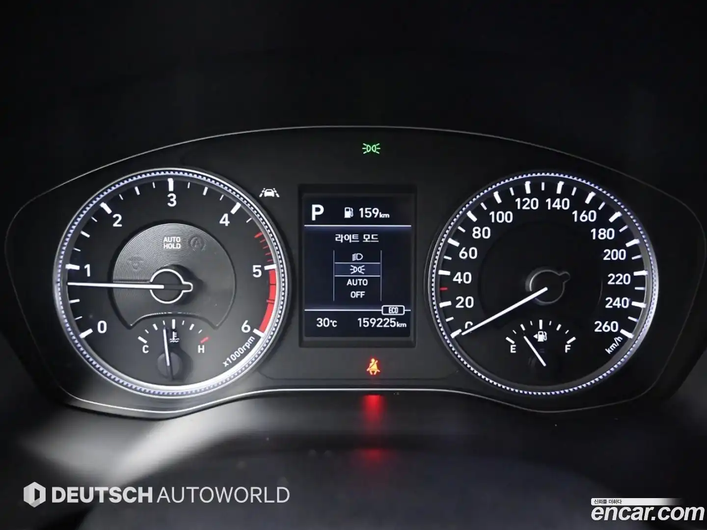 Santafe Hyundai 2018.2-INNER-008