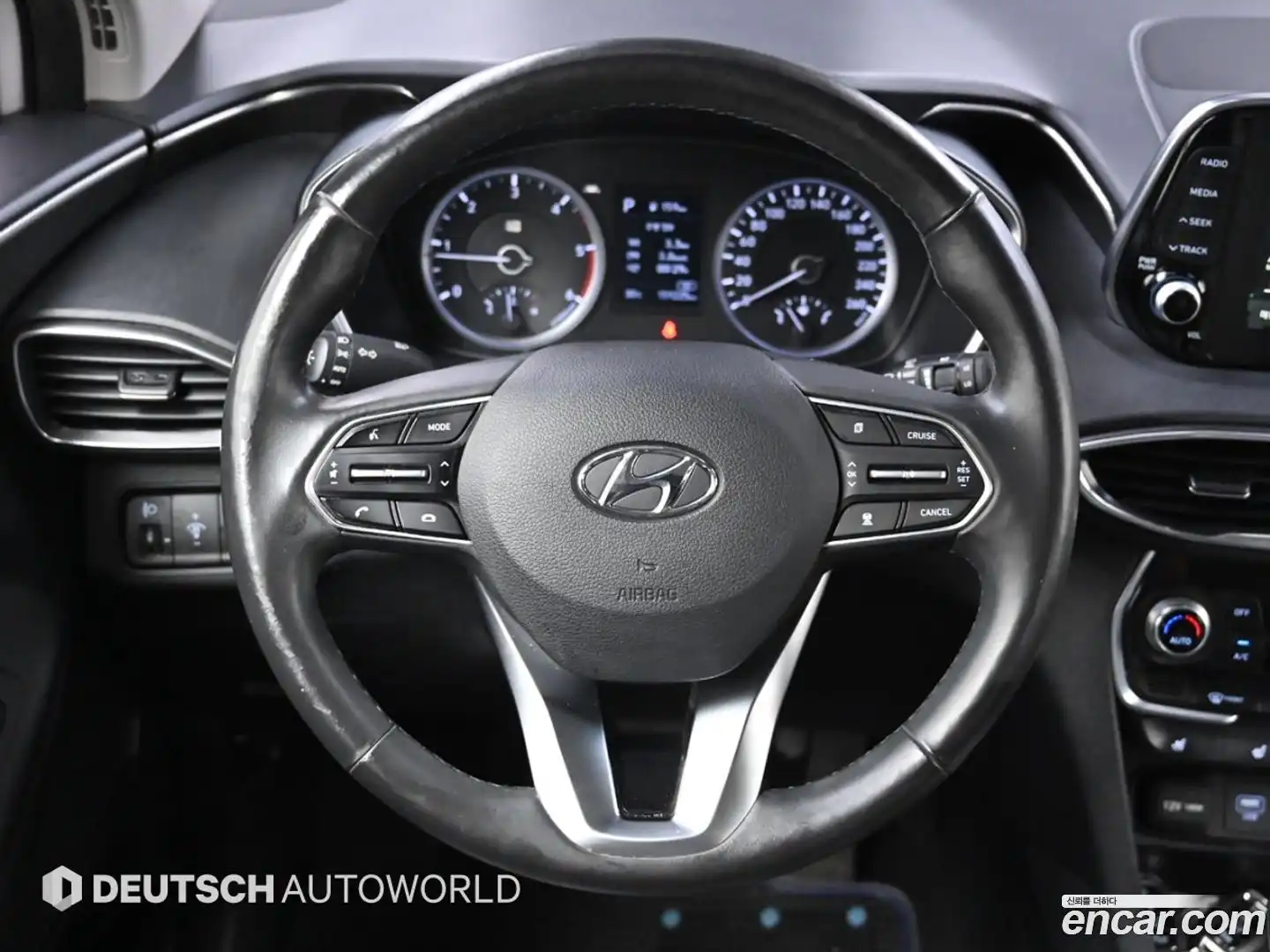 Santafe Hyundai 2018.2-OPTION-017