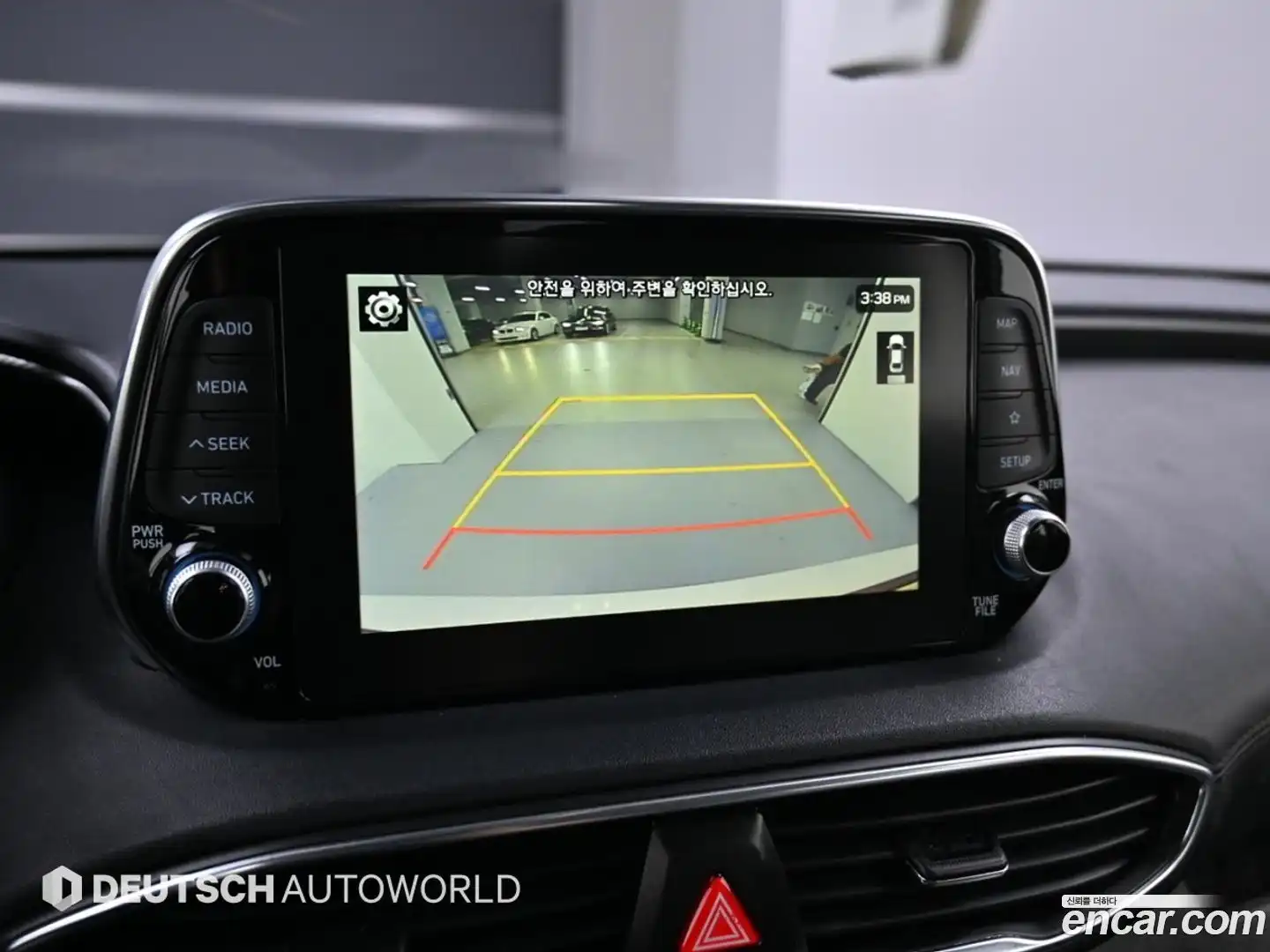 Santafe Hyundai 2018.2-OPTION-019