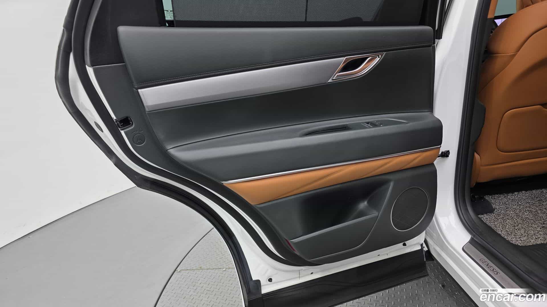 GV80 Genesis 2024.2-INNER-035