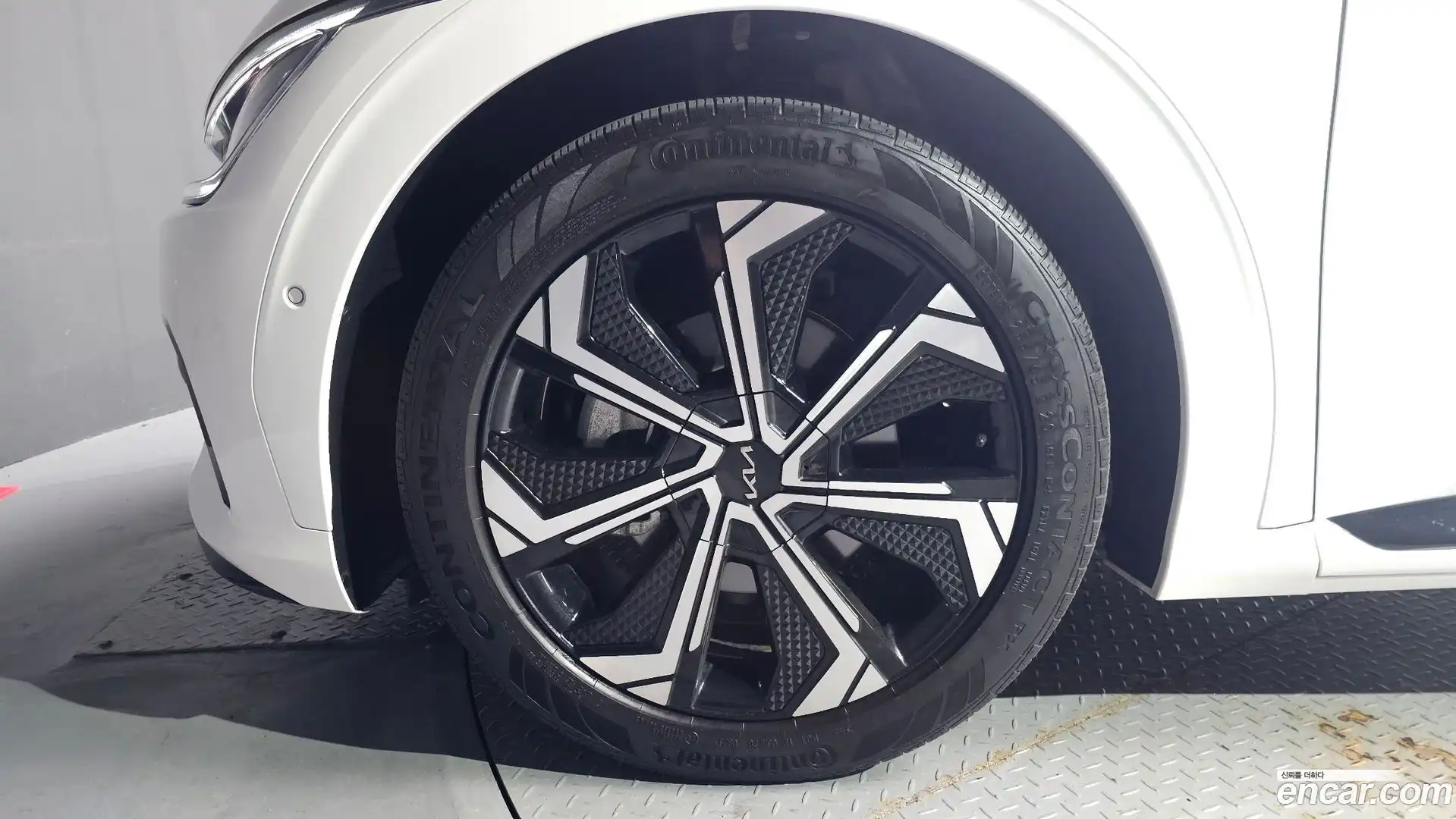 EV6 Kia 2023.6-OUTER-005