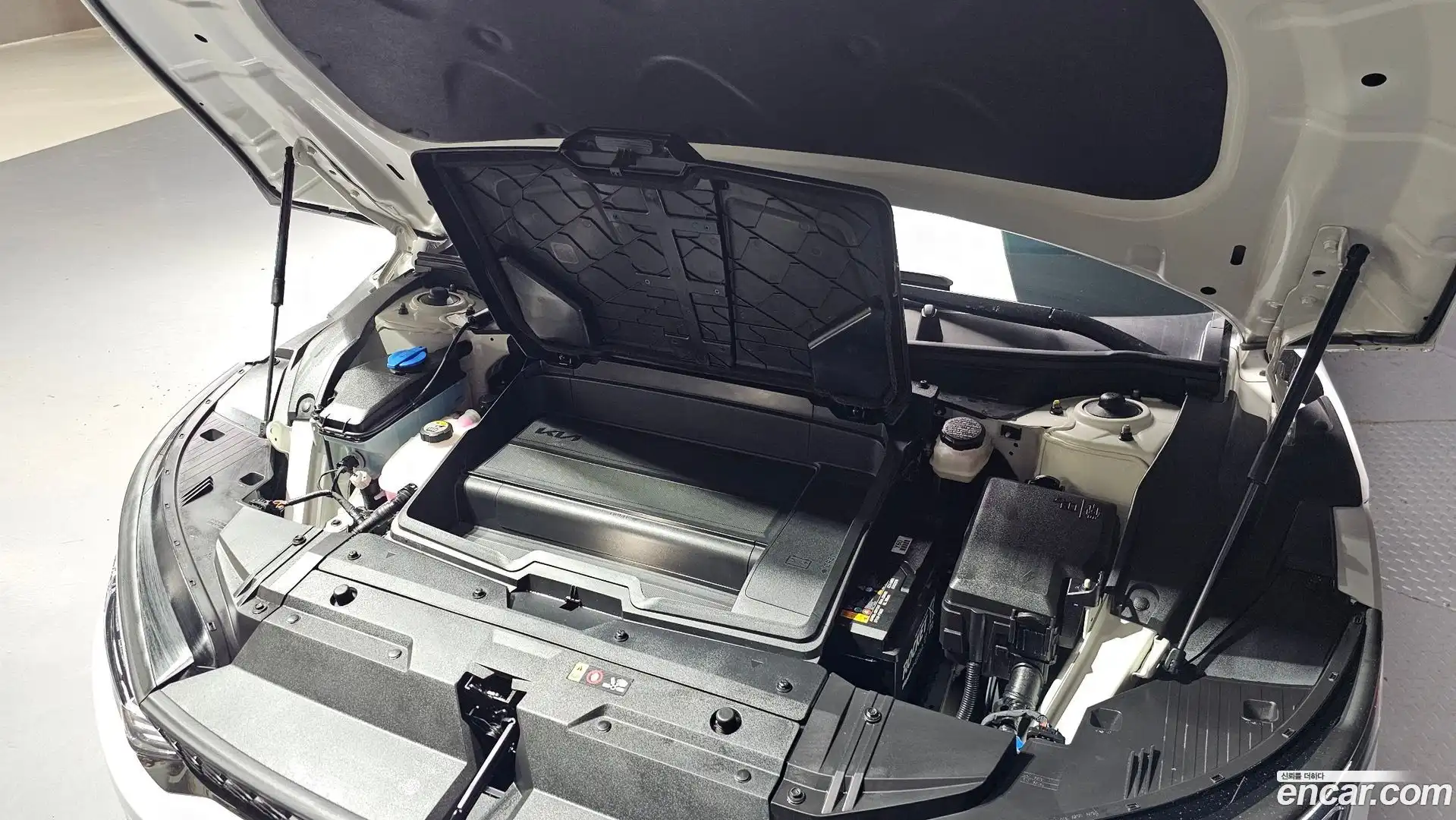 EV6 Kia 2023.6-OUTER-006