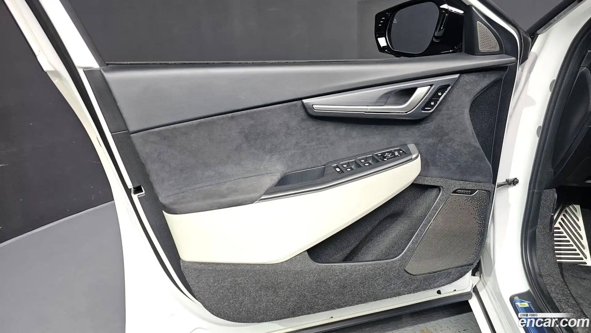 EV6 Kia 2023.6-INNER-034