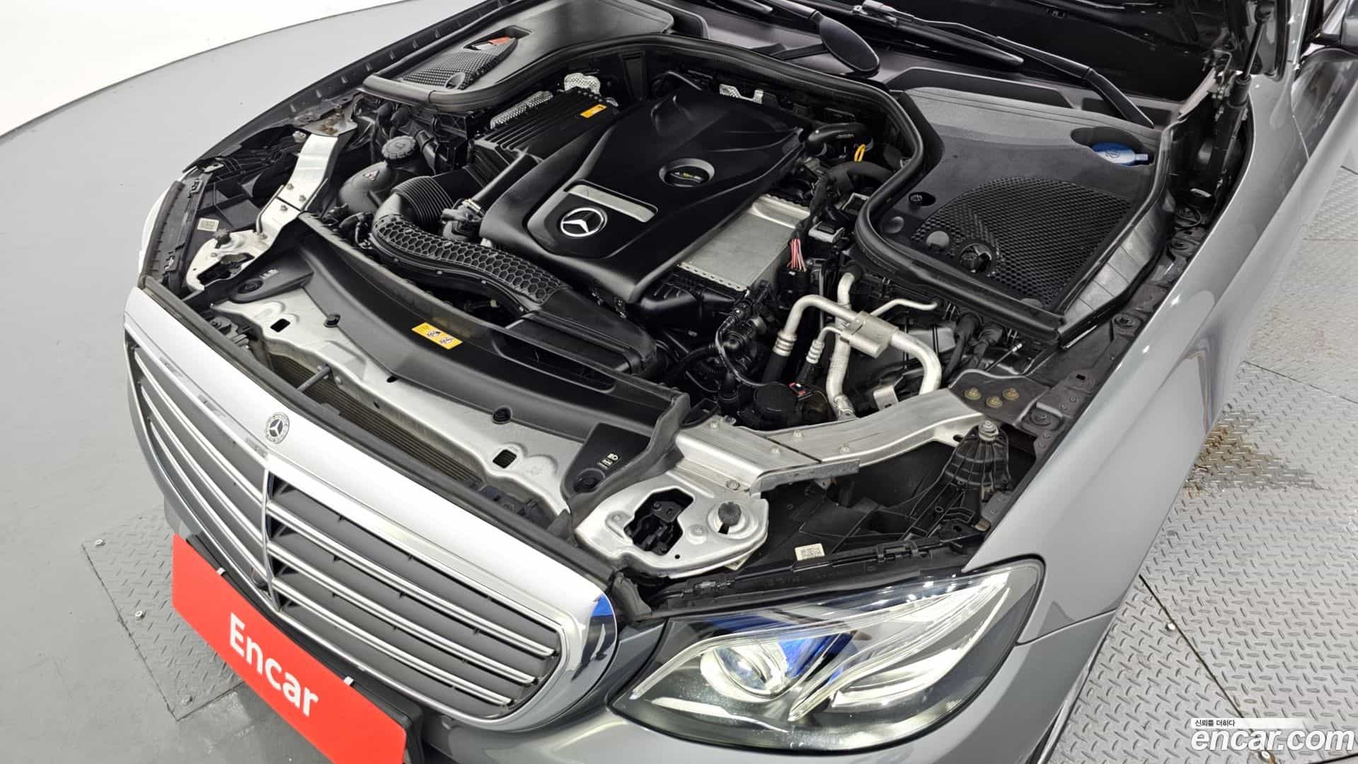 E-Class Mercedes-Benz 2019.1-OUTER-006