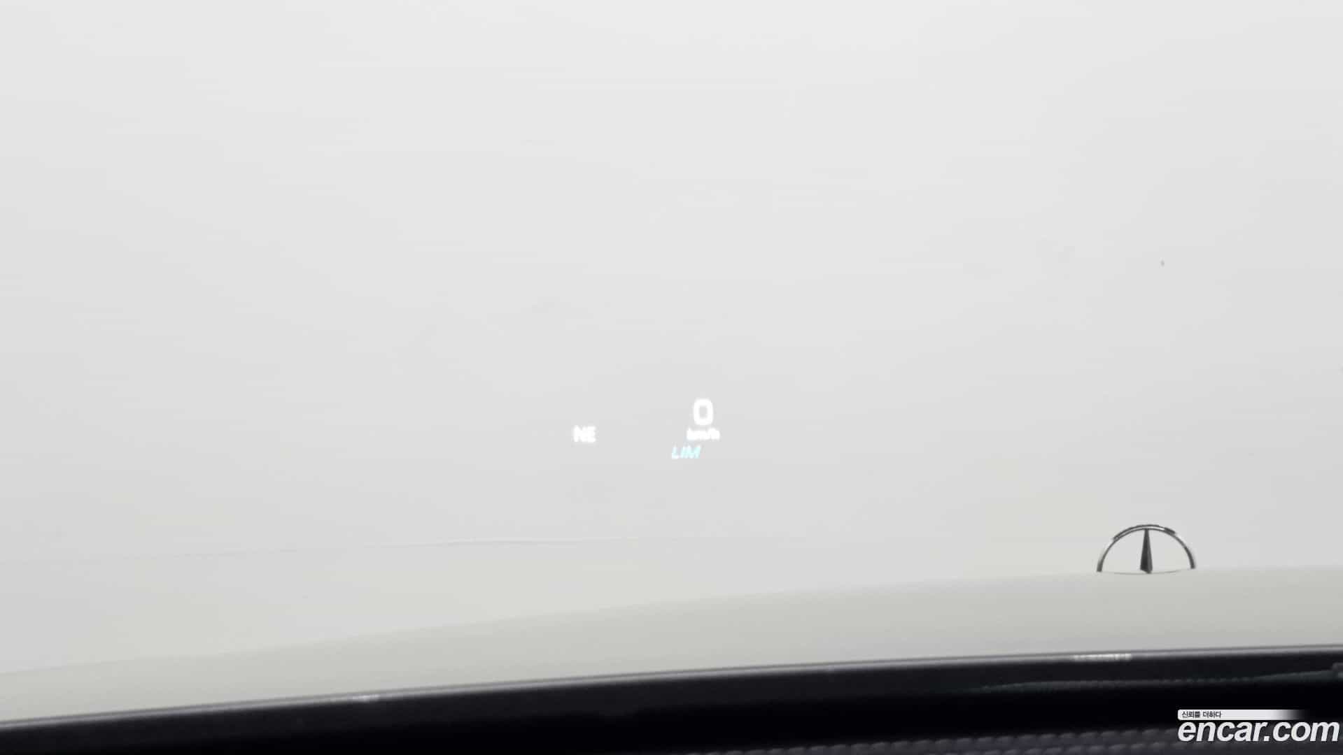 E-Class Mercedes-Benz 2019.1-OPTION-023