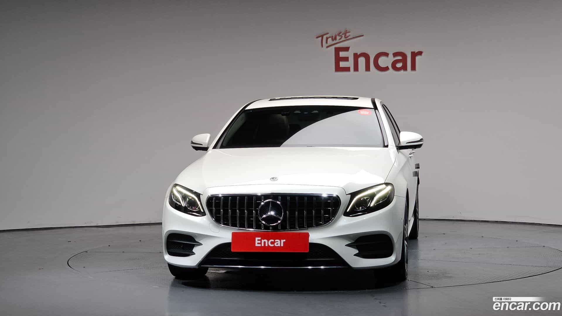E-Class Mercedes-Benz 2019.5-OUTER-003