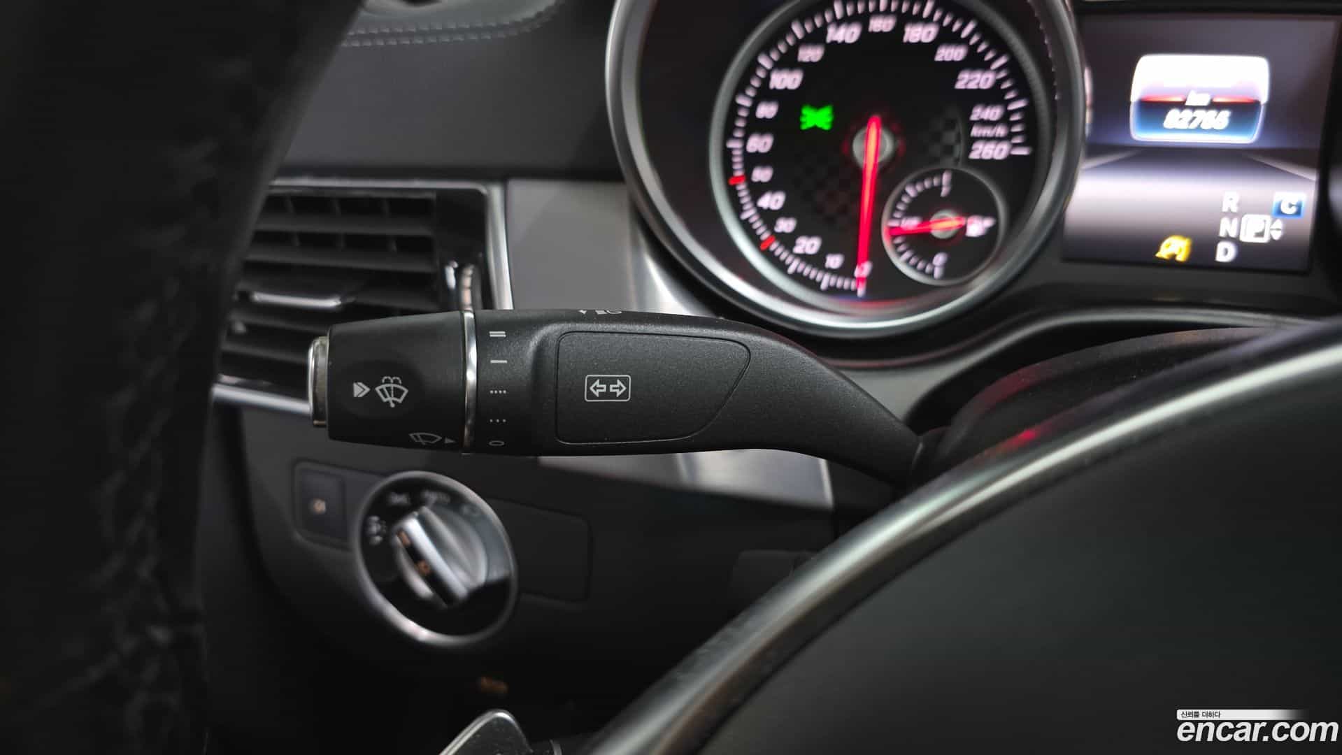 GLE-Class Mercedes-Benz 2018.3-OPTION-021