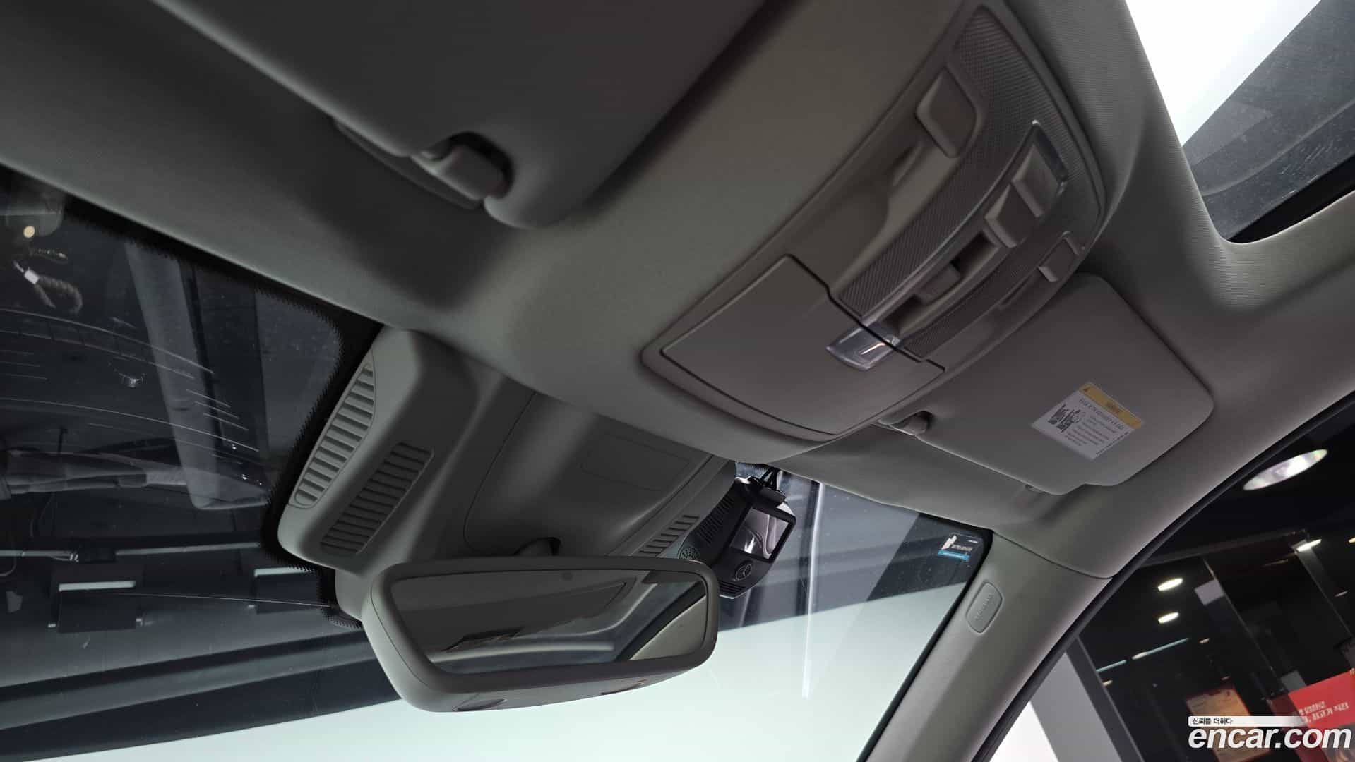 GLE-Class Mercedes-Benz 2018.3-OPTION-023