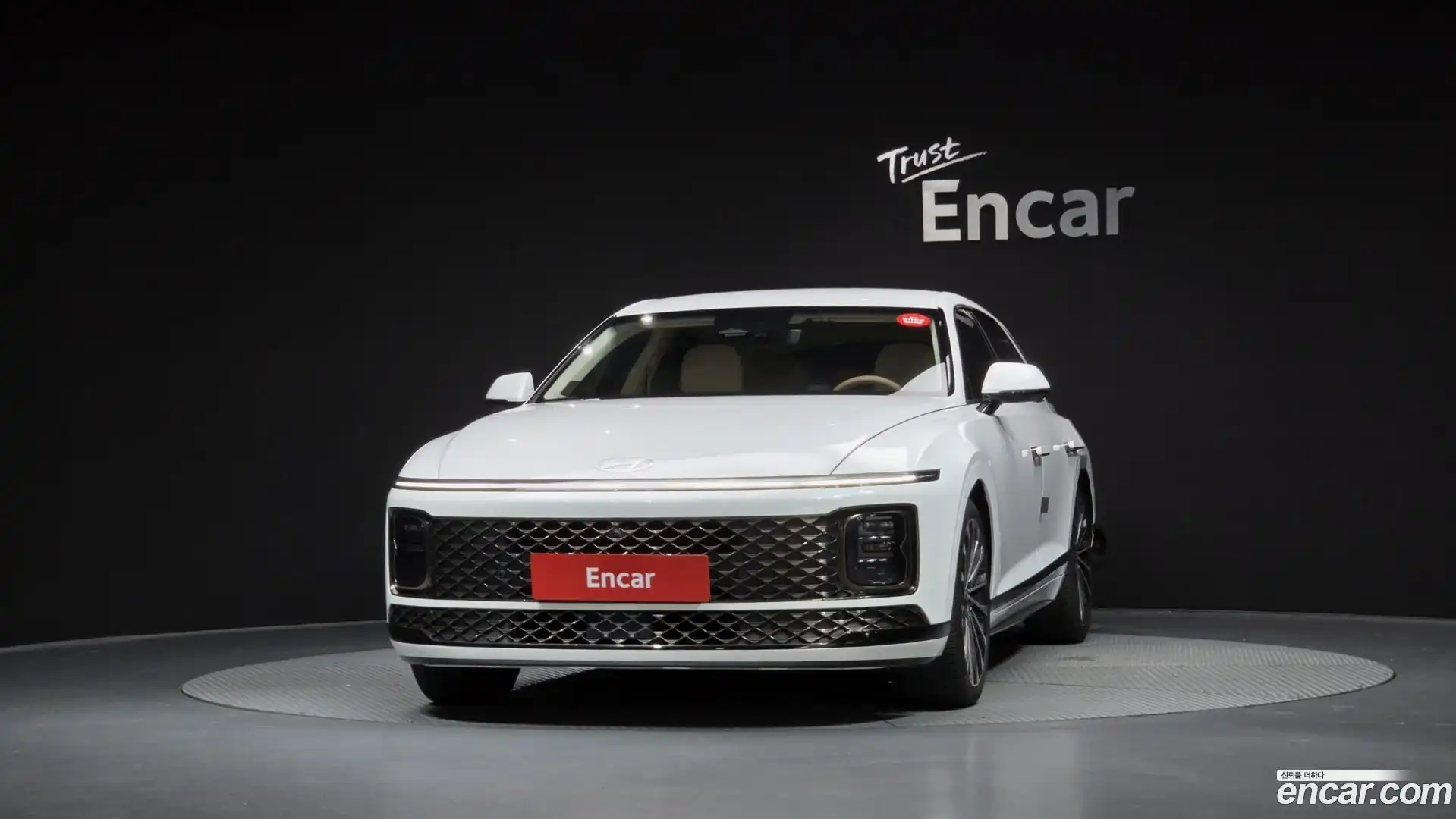 Grandeur Hyundai 2023.2-OUTER-003