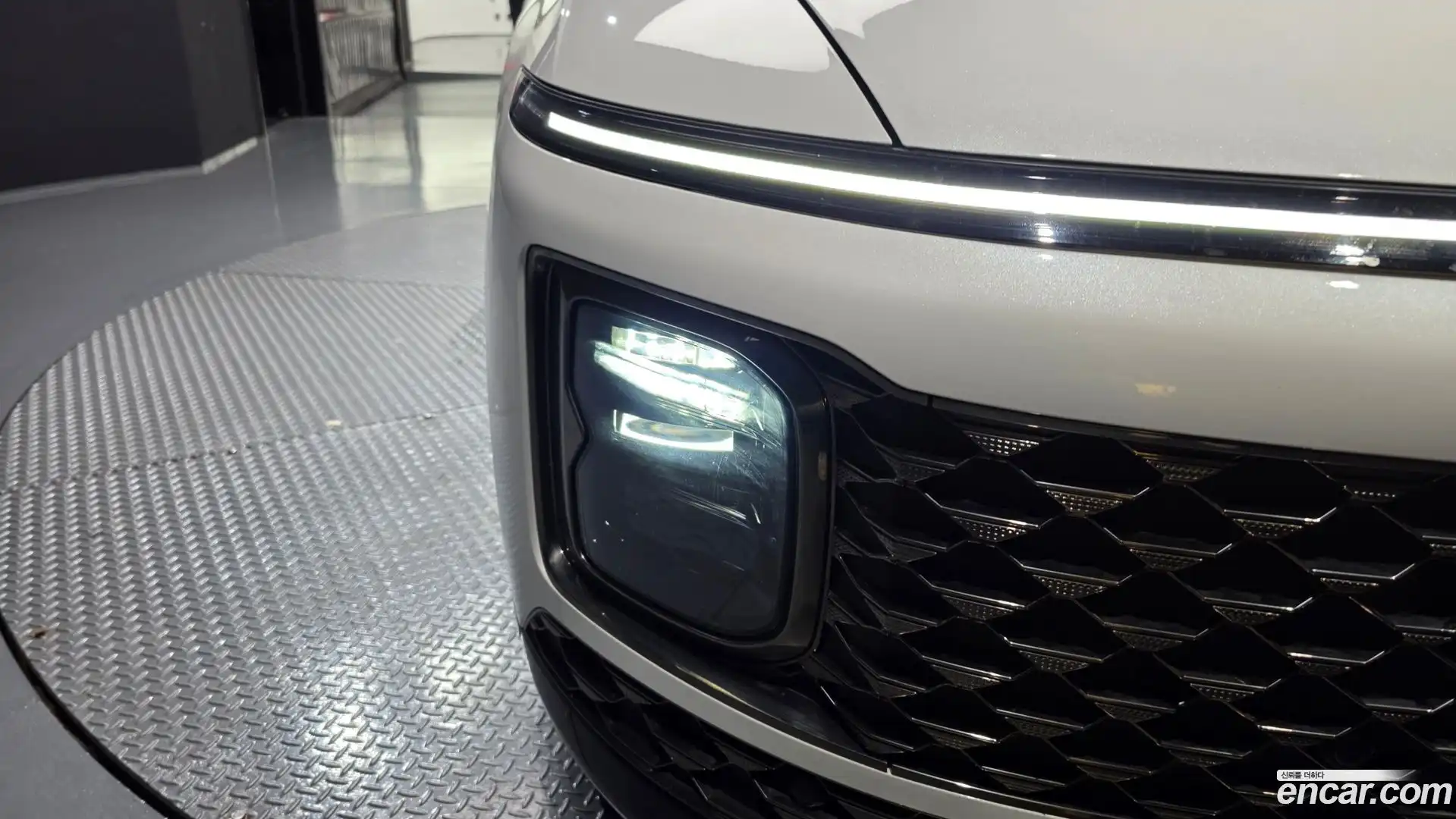 Grandeur Hyundai 2023.2-OUTER-032