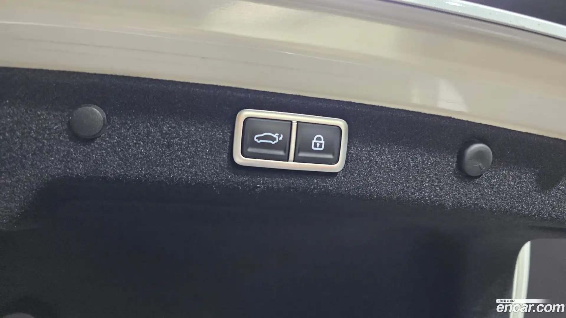 Grandeur Hyundai 2023.2-OPTION-045
