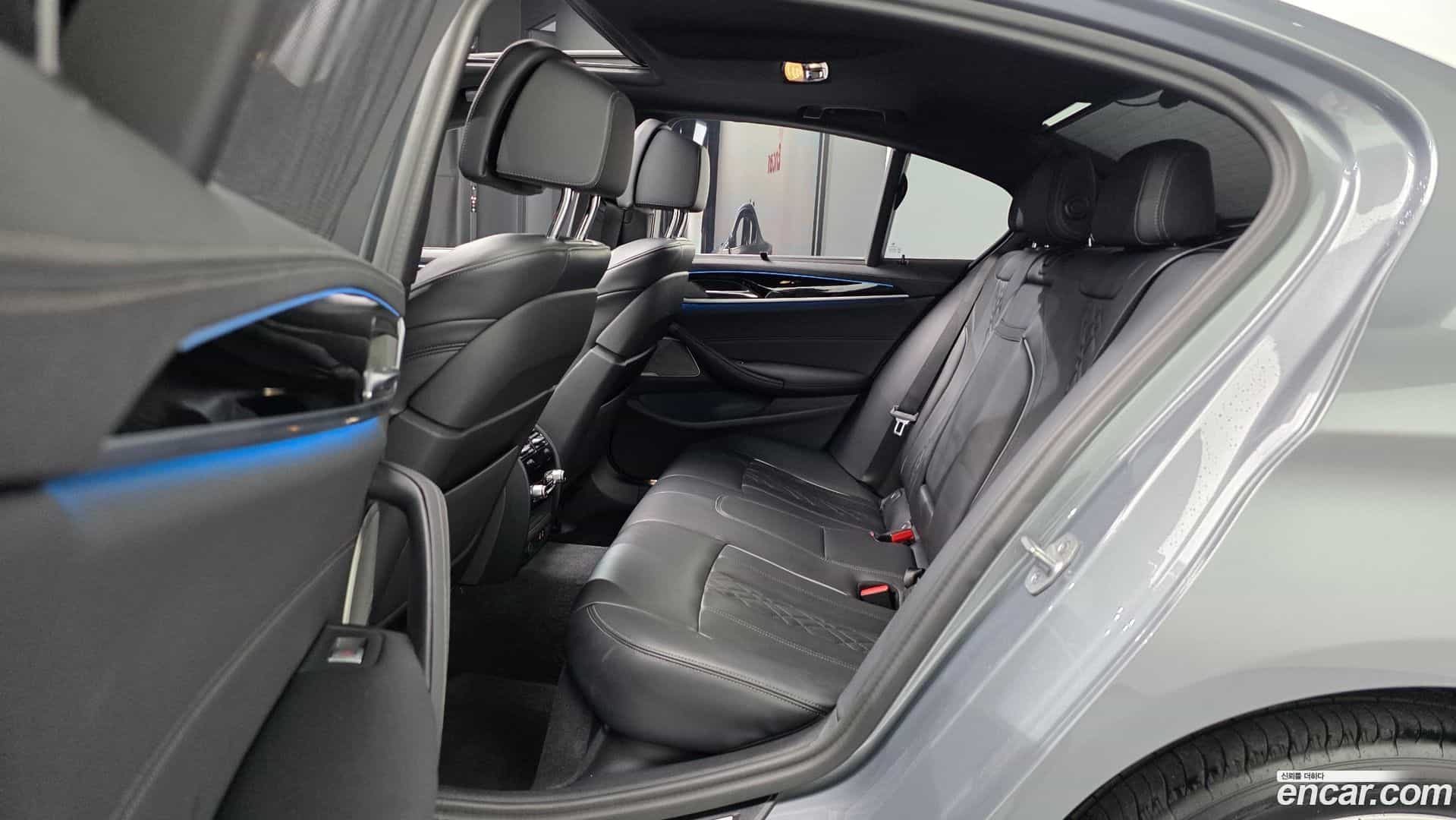 5-Series BMW 2023.6-OPTION-016