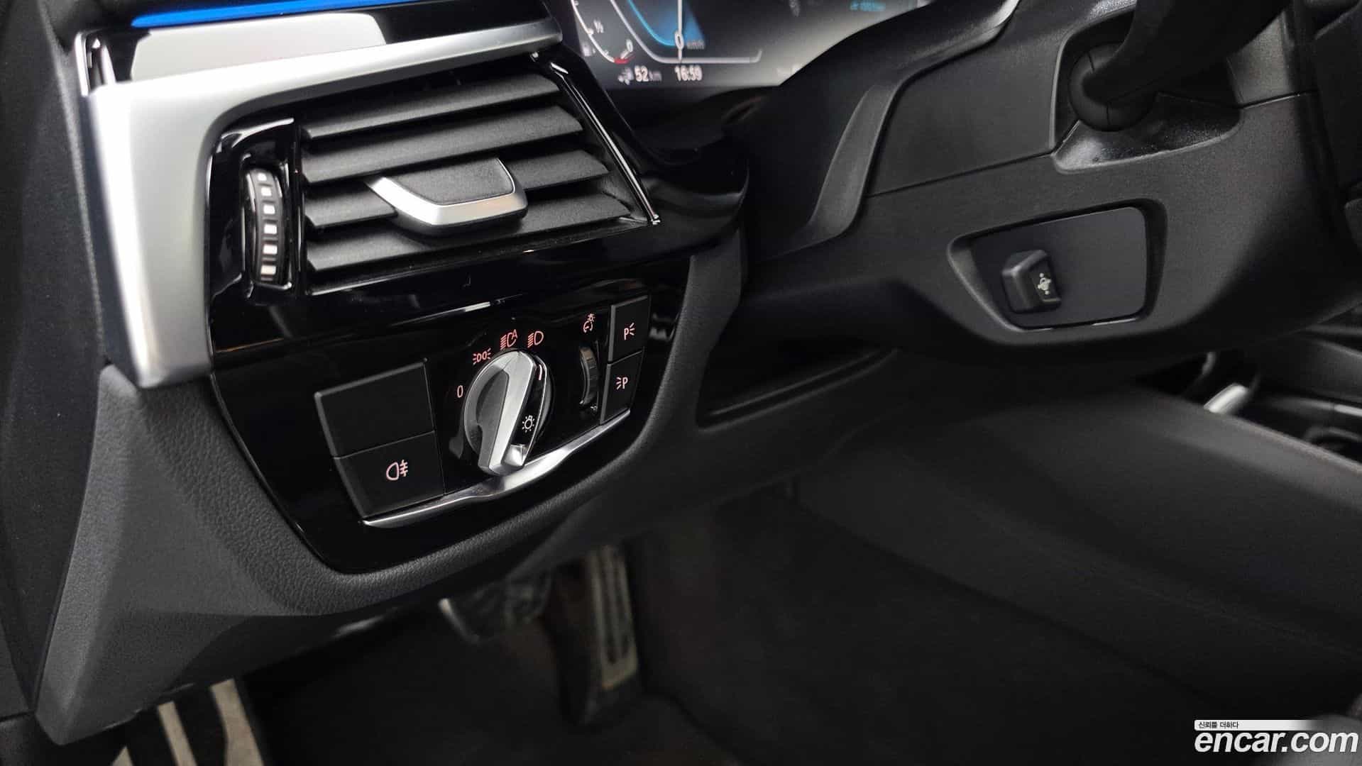 5-Series BMW 2023.6-OPTION-040