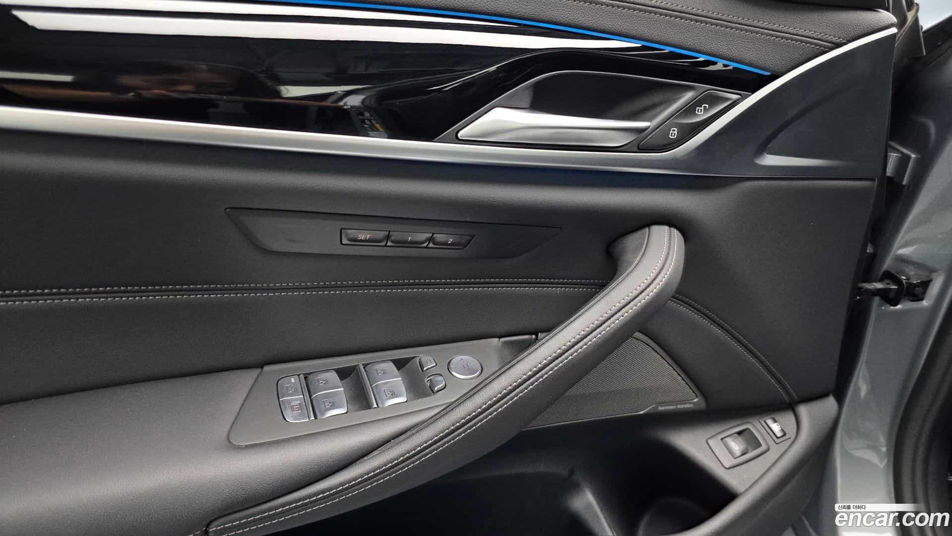 5-Series BMW 2023.6-OPTION-042
