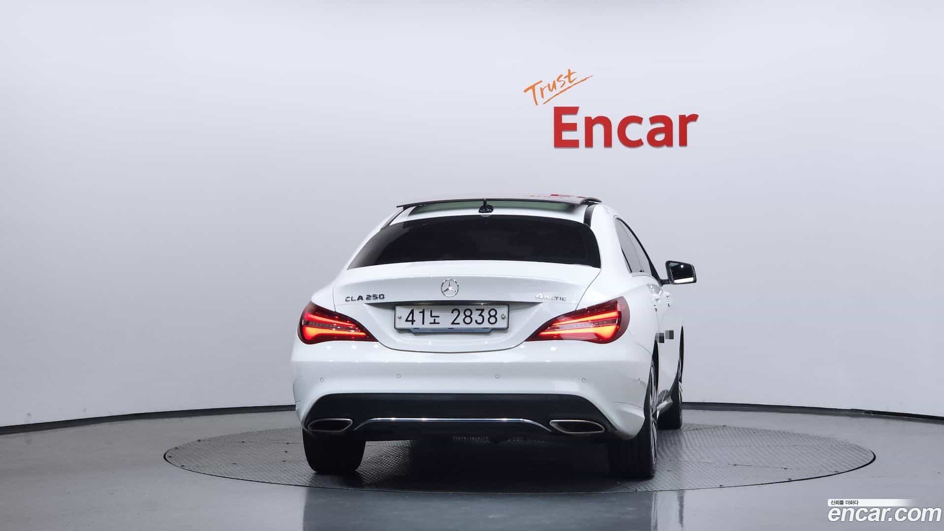 CLA-Class Mercedes-Benz 2017.1-OUTER-004