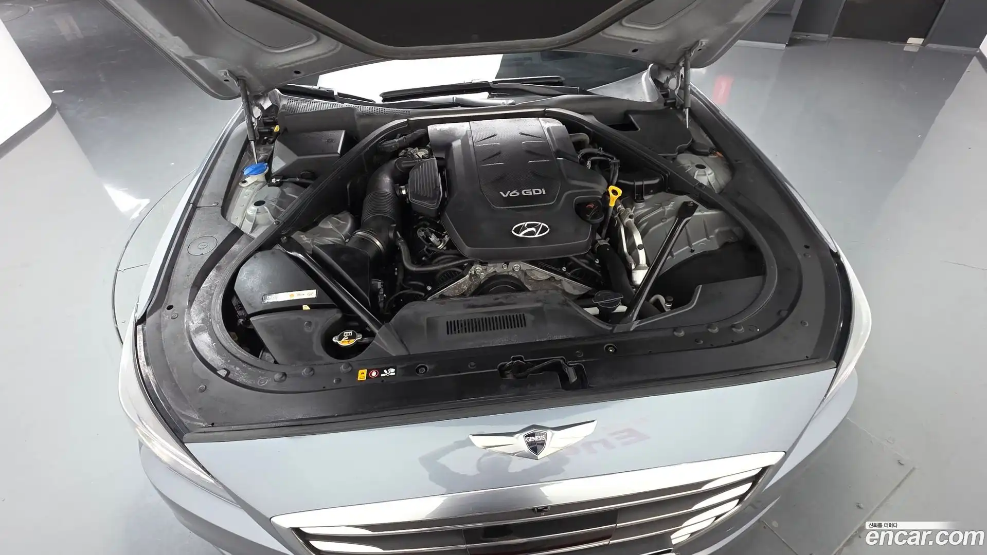Genesis Hyundai 2015.9-OUTER-006