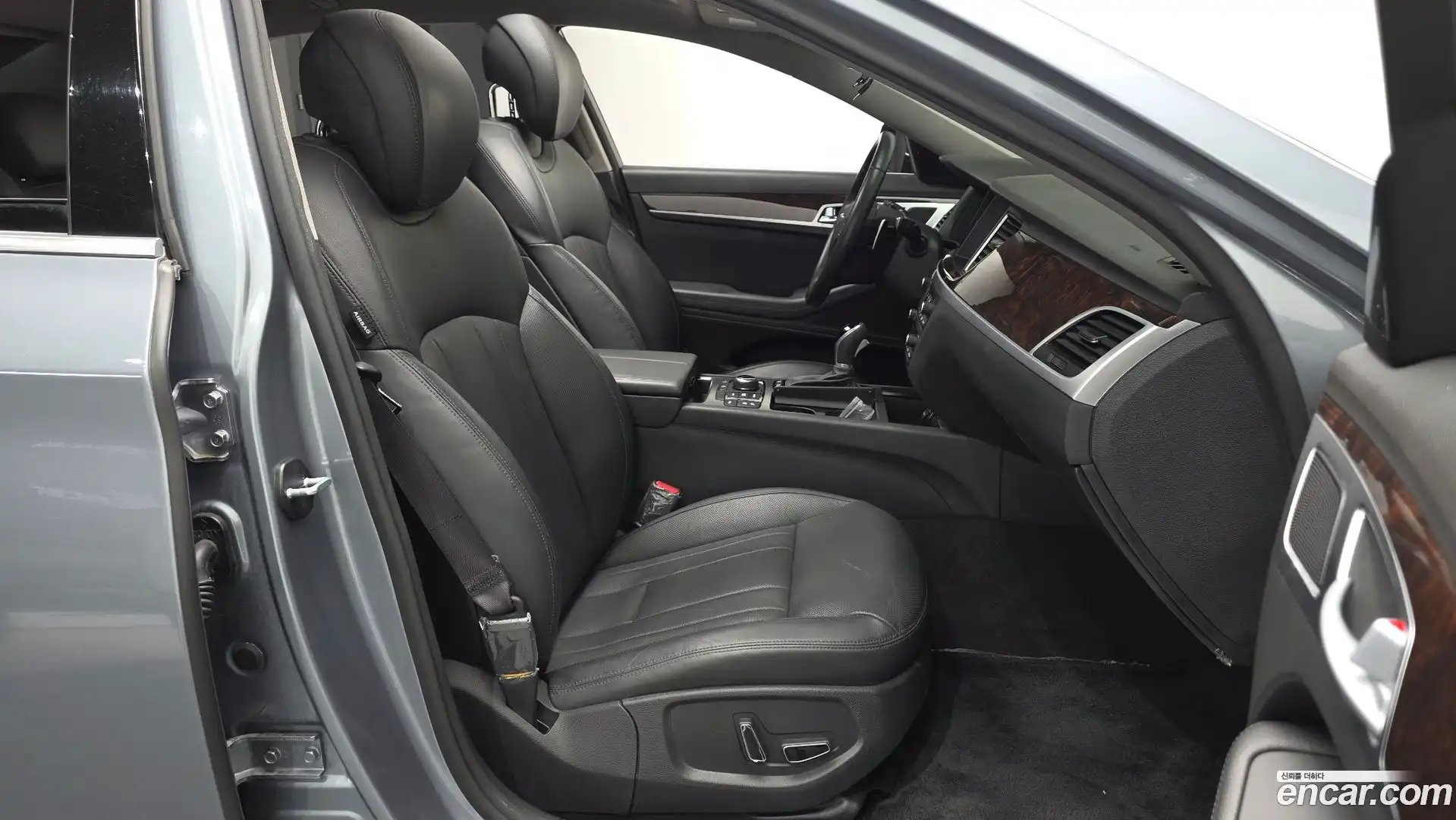 Genesis Hyundai 2015.9-OPTION-015