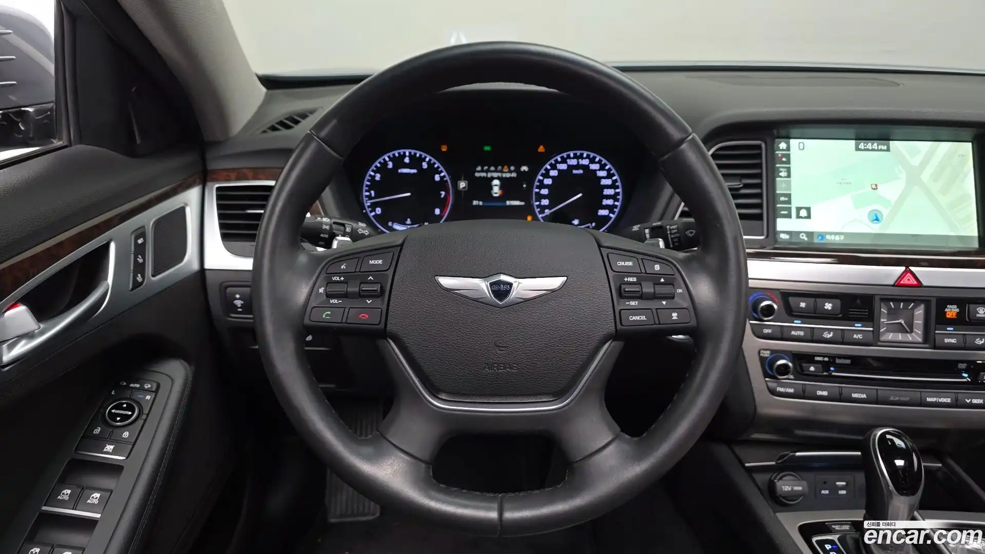 Genesis Hyundai 2015.9-OPTION-017