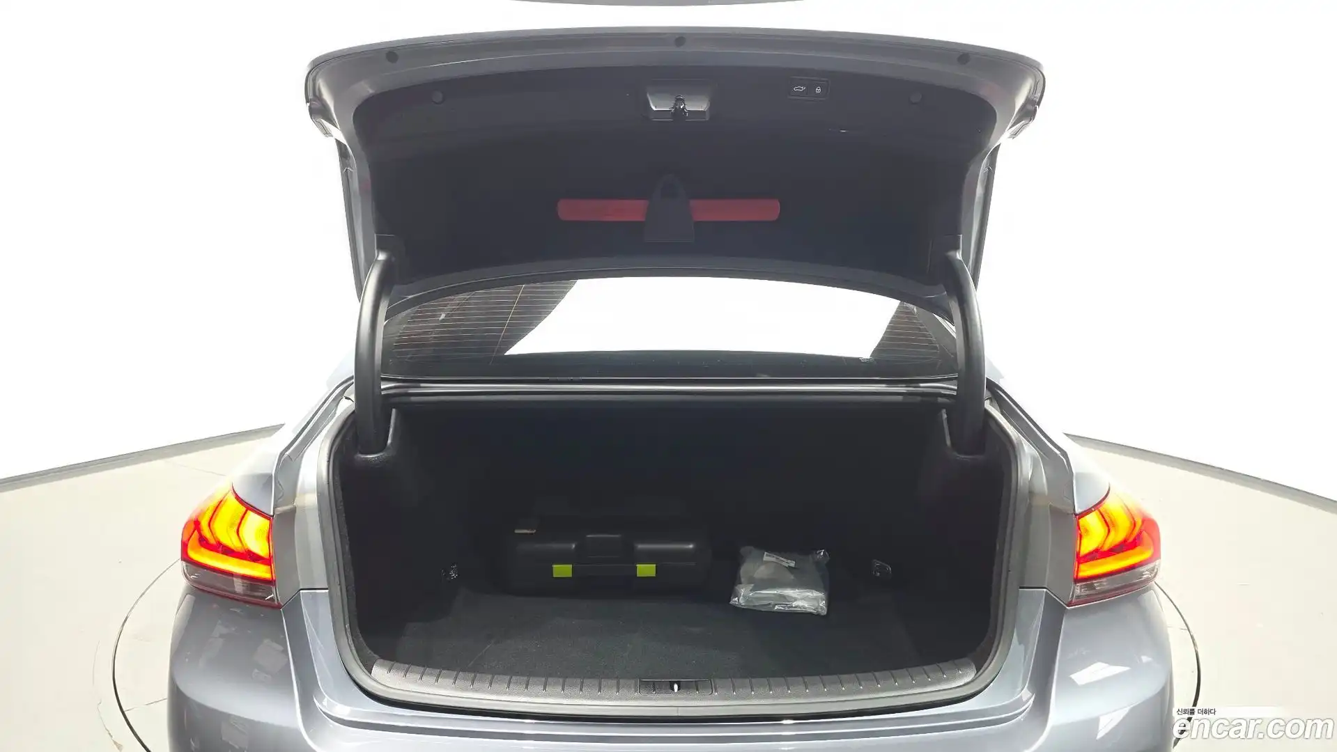 Genesis Hyundai 2015.9-OPTION-024