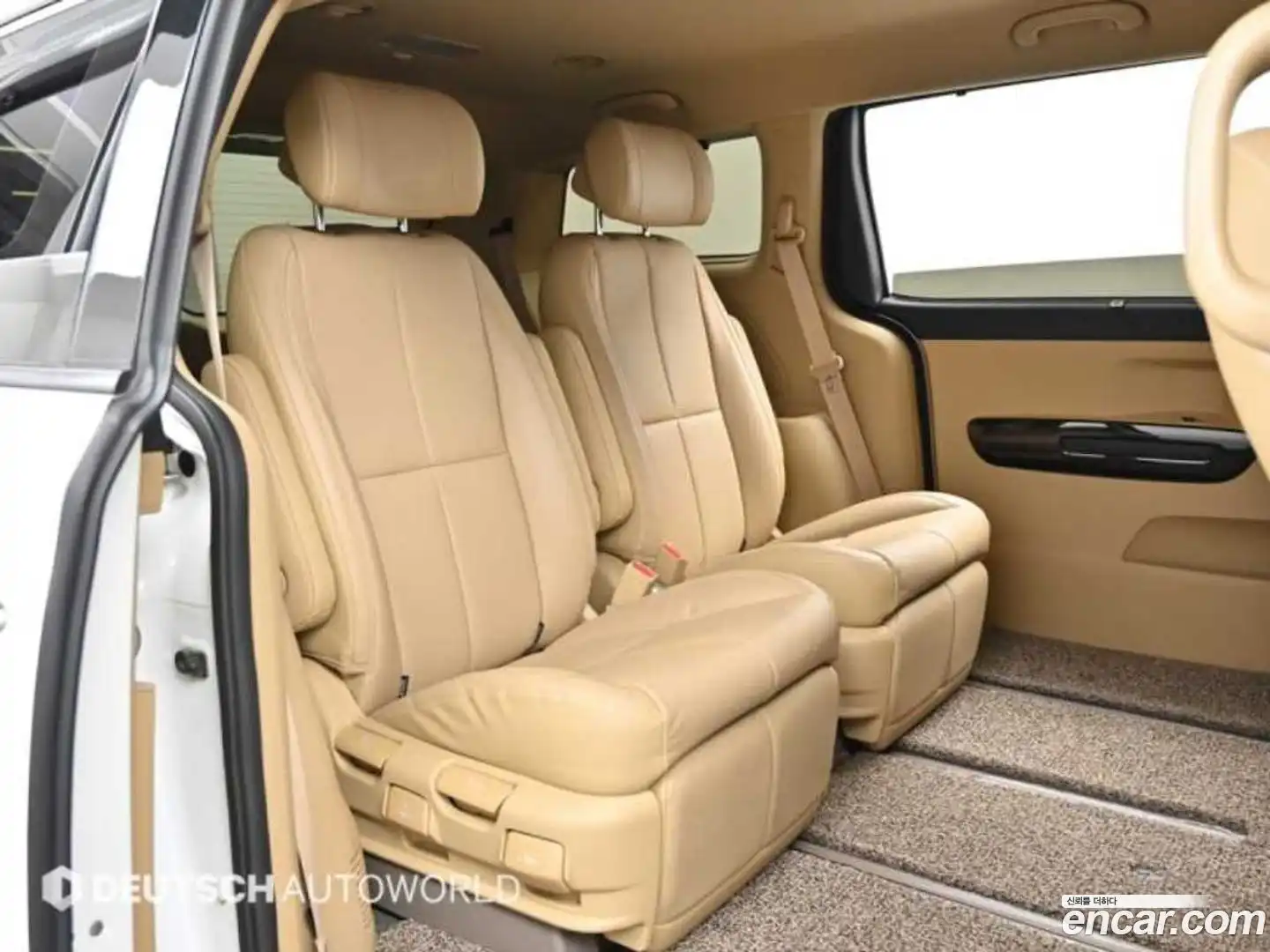 Canival Kia 2018.9-OPTION-016