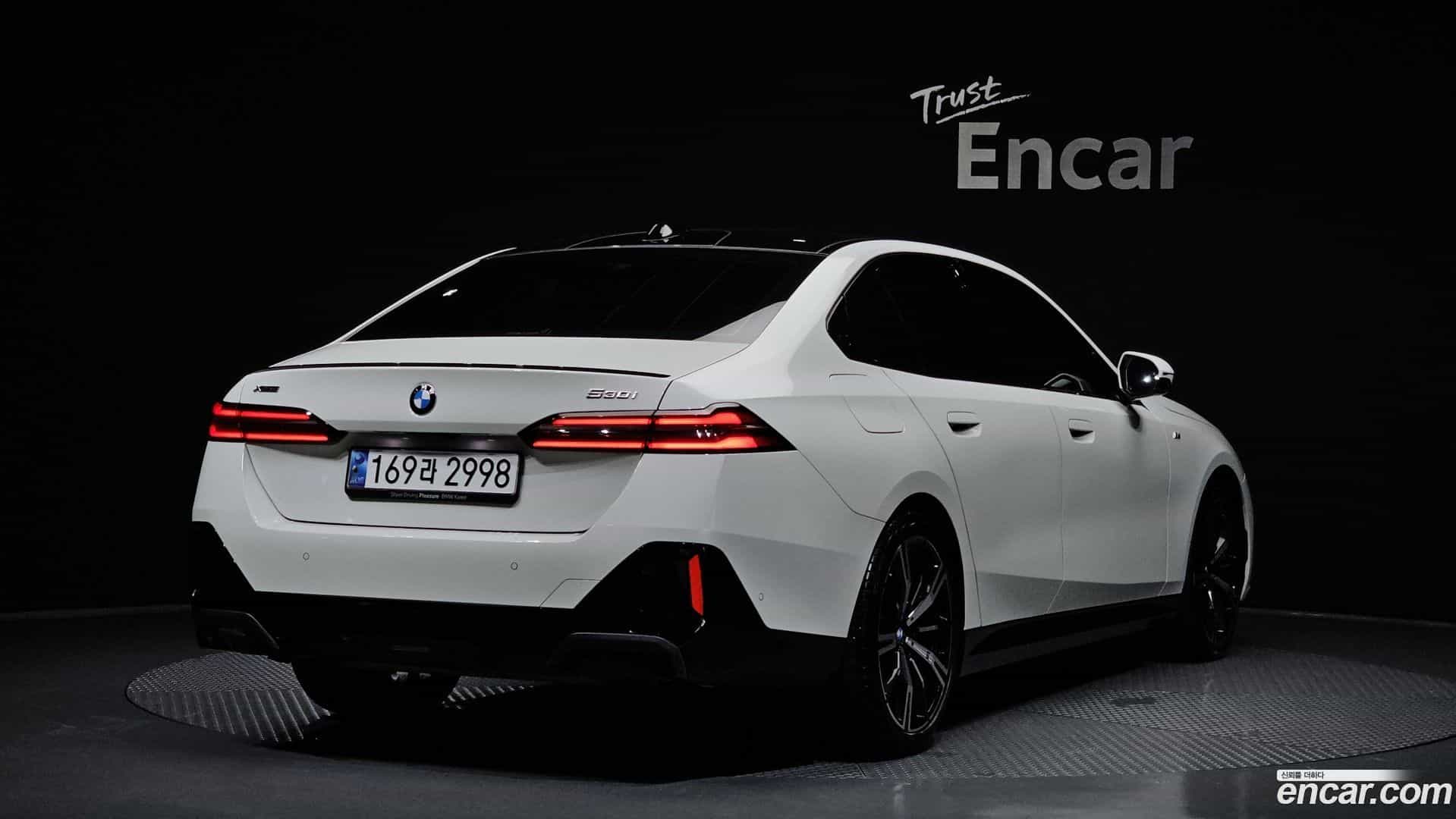 5-Series BMW 2024.11-OUTER-002