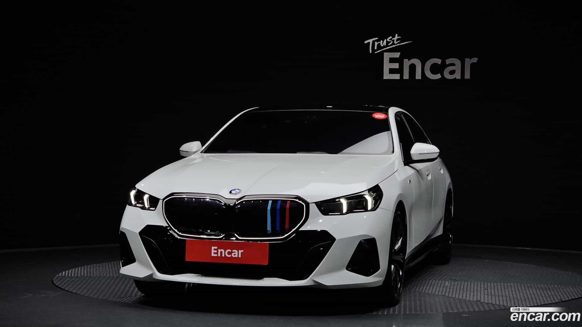 5-Series BMW 2024.11-OUTER-003